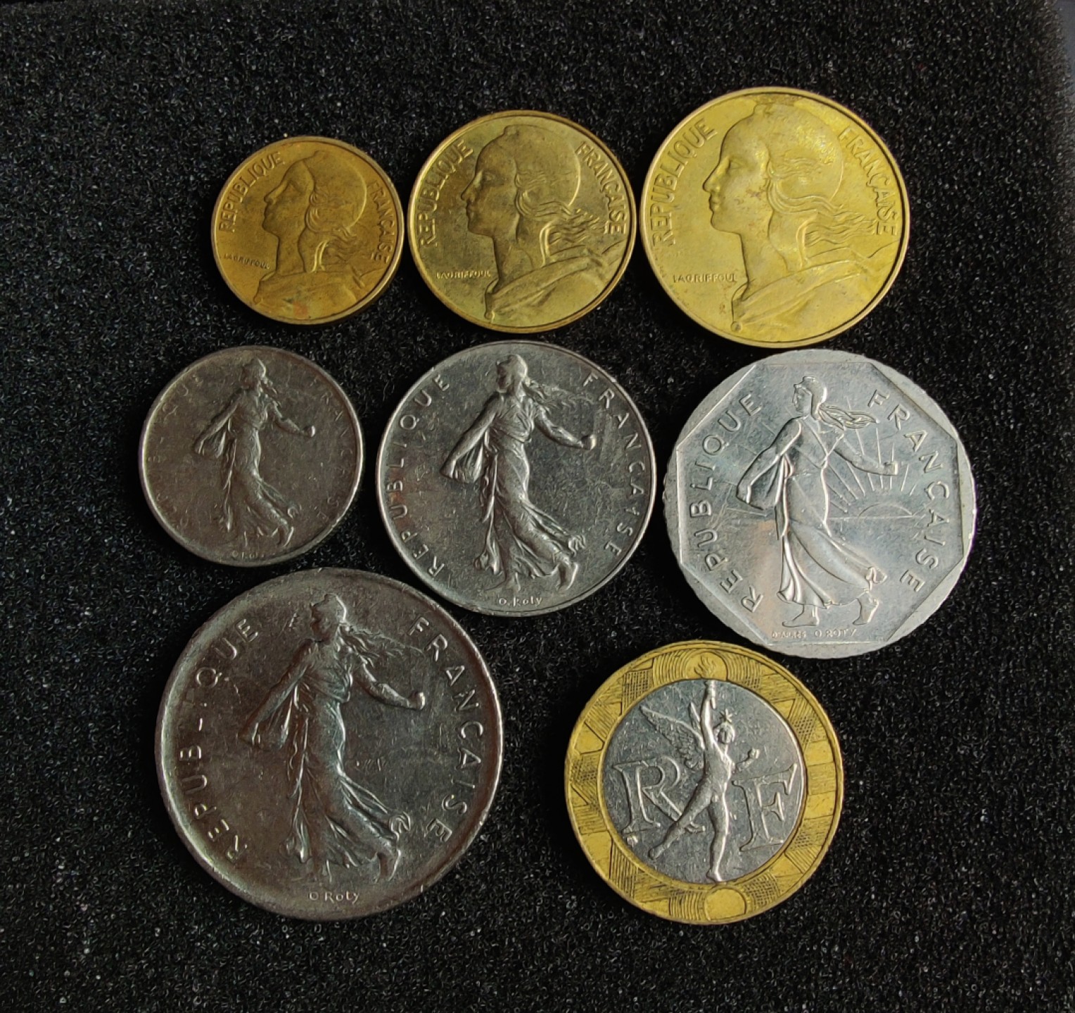 ♥一只鱼（世界钱币第四期） 法国套币