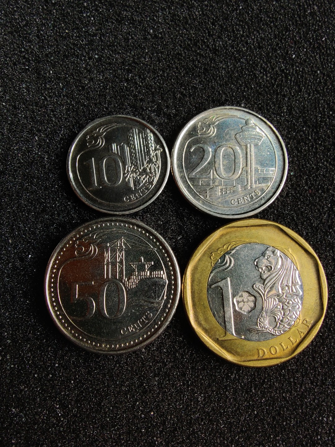 ♥一只鱼（世界钱币第四期） 新加坡套币