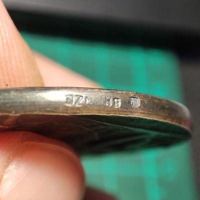 gush小明20221011周二 法国教育类镀银铜章