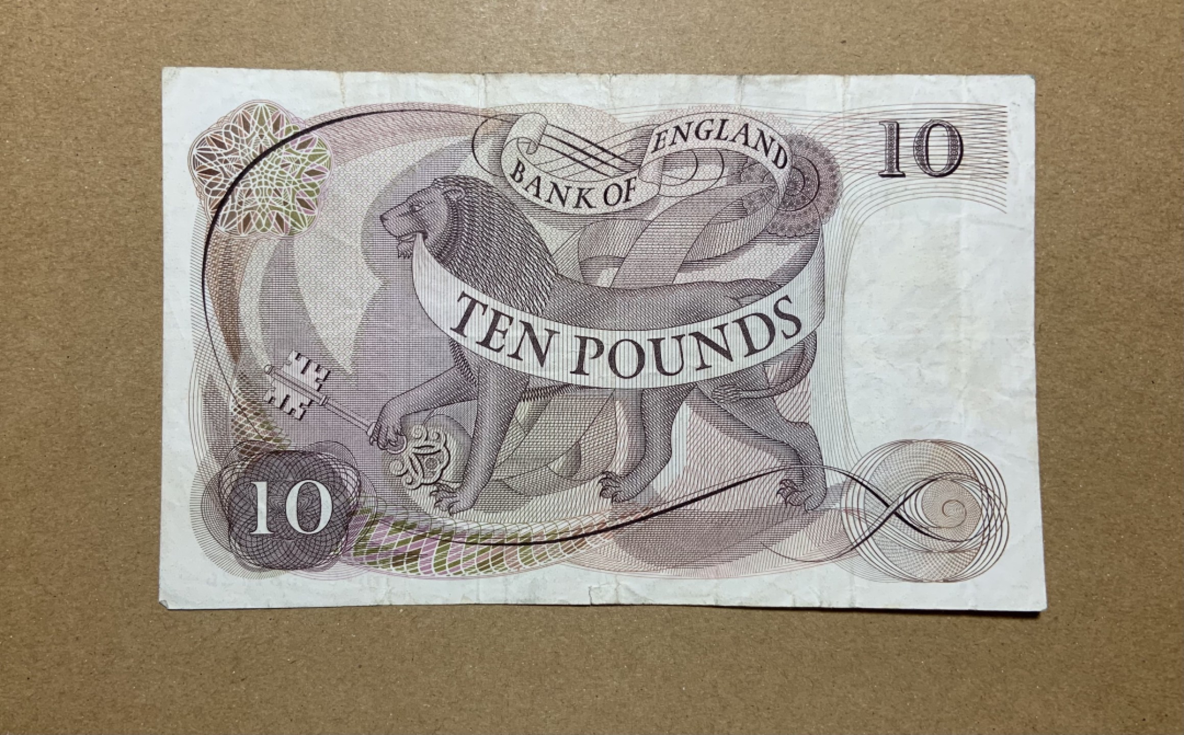 收藏联盟Quantum Auction 第198期拍卖 (已更新) 英国1970-75年10镑 非全新 品相如图