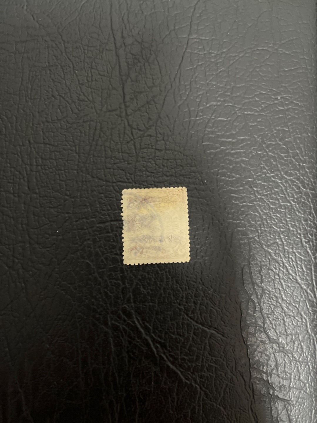 洪涛臻品 精选邮票限时拍卖第五十一期 大清龙票,5分, 发行过两次, 1898年发行的龙票有太极图水印(又分厚纸与薄纸), 1901-1910发行的龙票无水印, 随手取票未验水印(大多即使有水印也不易肉眼看到,部分薄纸龙票可以肉眼看到水印), 买家可以自行研究捡漏！百年老邮票, 难免有瑕疵, 入手文物级邮票的机会！