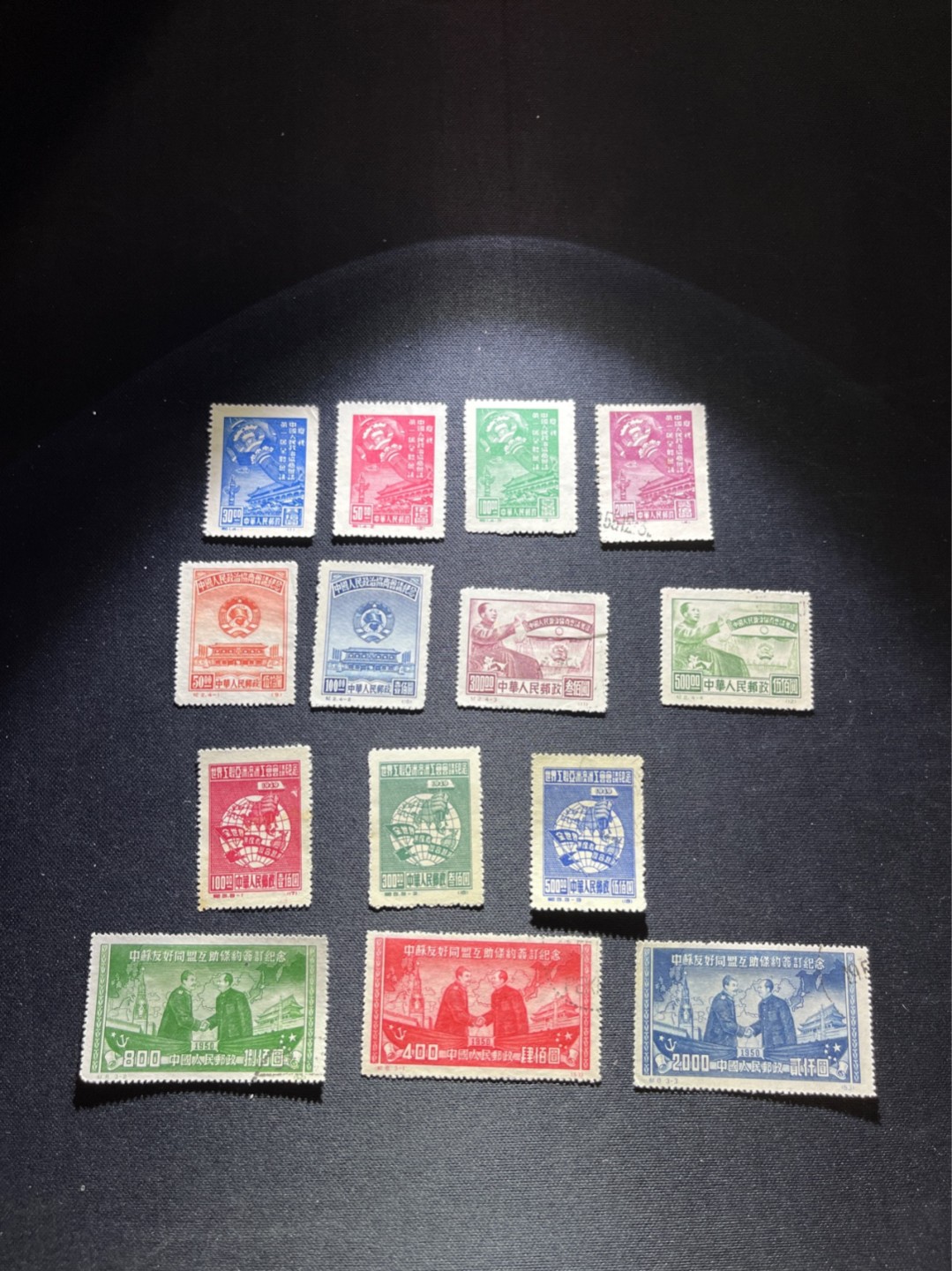 洪涛臻品 精选邮票限时拍卖第五十一期 纪1三新一盖， 纪2 二新二盖， 纪3二新一盖，纪8盖销  各一套，1950年左右的经典老纪特，喜欢不要错过，上品，品相不错，注意捡漏