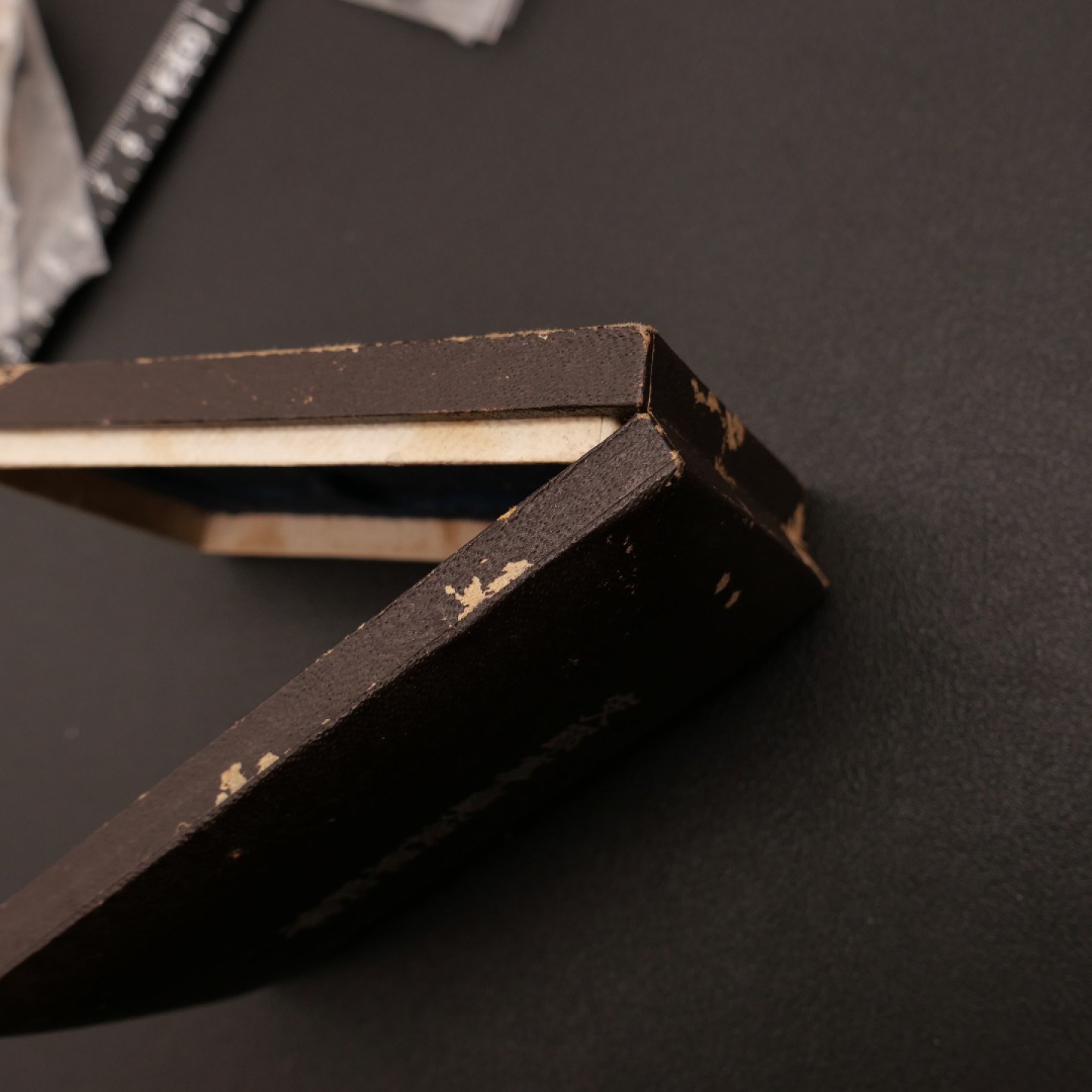 勋章奖章交易所10月15日群拍 勿忘历史珍爱和平—日本77事变从军纪章