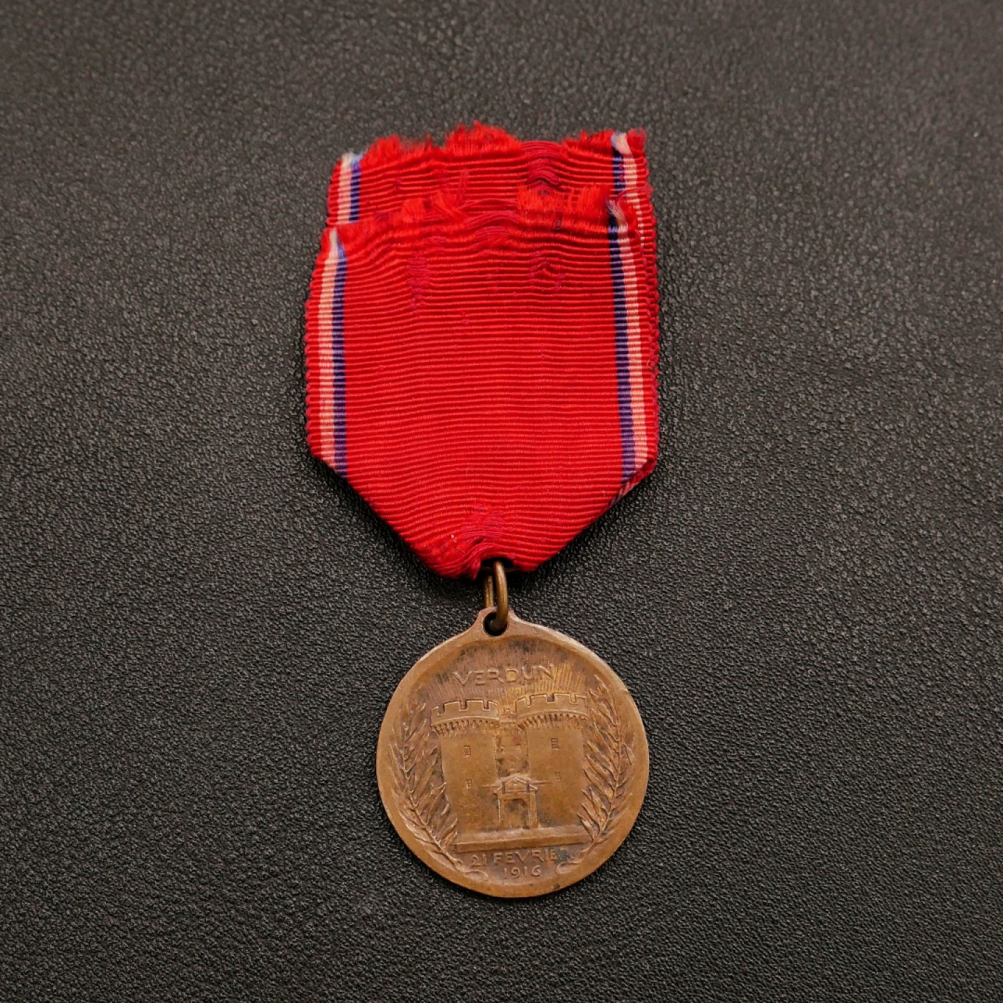 勋章奖章交易所10月15日群拍 法国一战凡尔登战役奖章