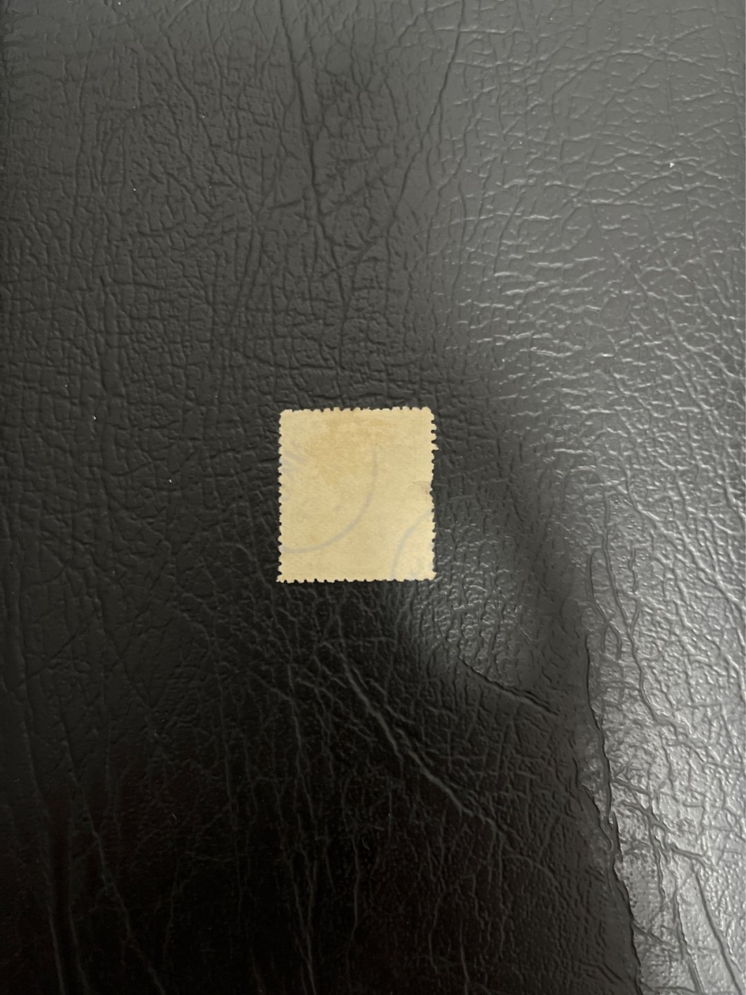 洪涛臻品 精选邮票限时拍卖第五十一期 大清龙票, 4分, 发行过两次, 1898年发行的龙票有太极图水印(又分厚纸与薄纸), 1901-1910发行的龙票无水印, 随手取票未验水印(大多即使有水印也不易肉眼看到,部分薄纸龙票可以肉眼看到水印), 买家可以自行研究捡漏！百年老邮票, 难免有瑕疵, 入手文物级邮票的机会！