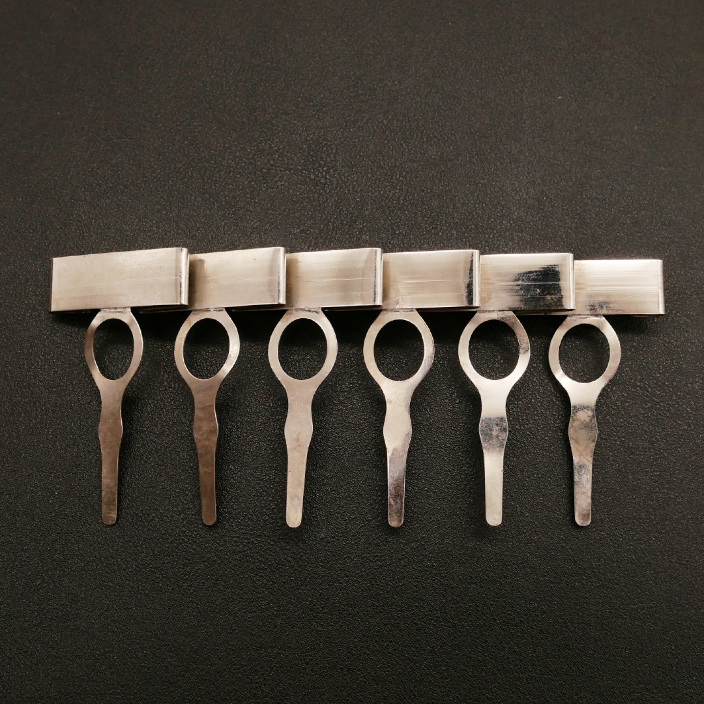 勋章奖章交易所10月15日群拍 日本6联勋奖章架