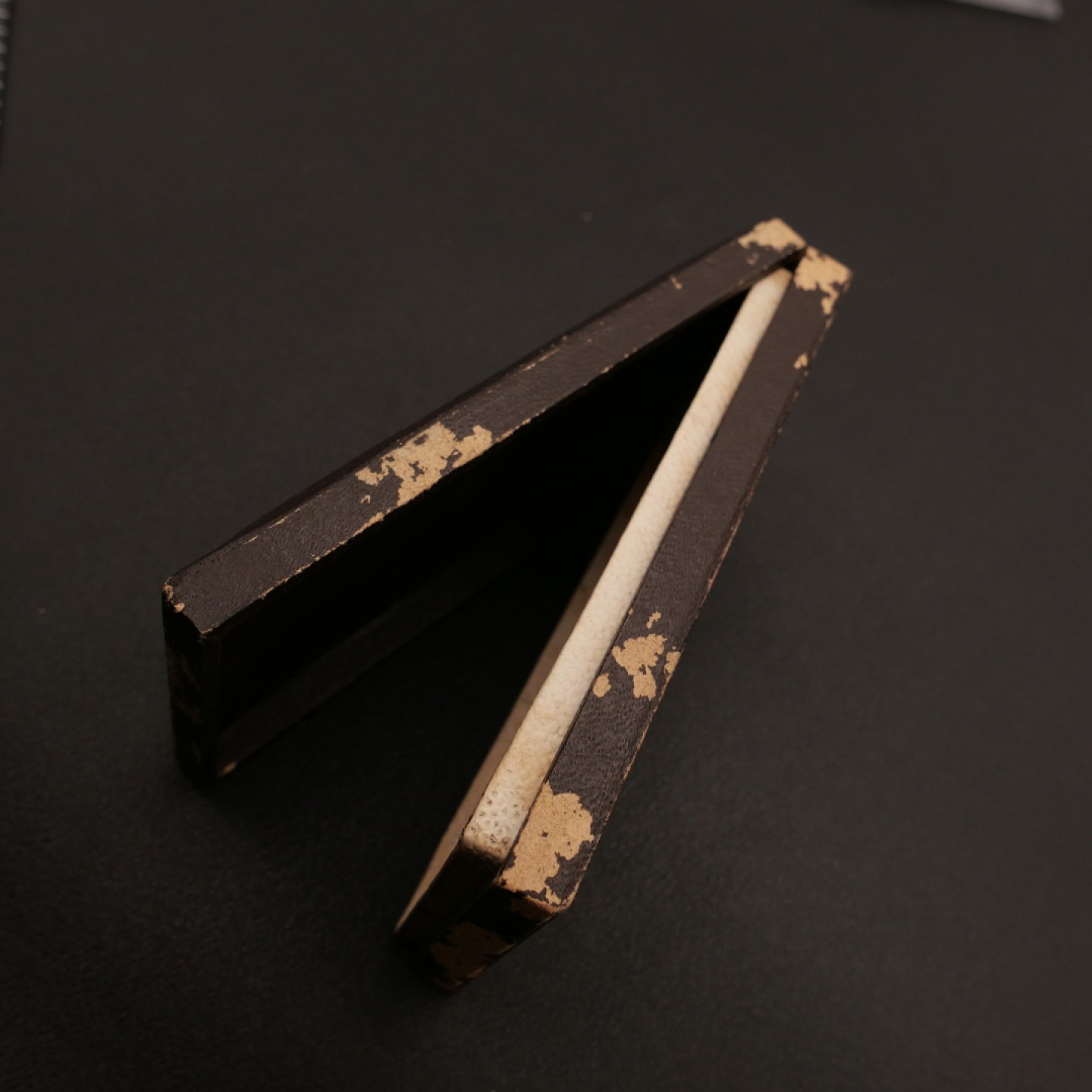 勋章奖章交易所10月15日群拍 勿忘历史珍爱和平—日本77事变从军纪章