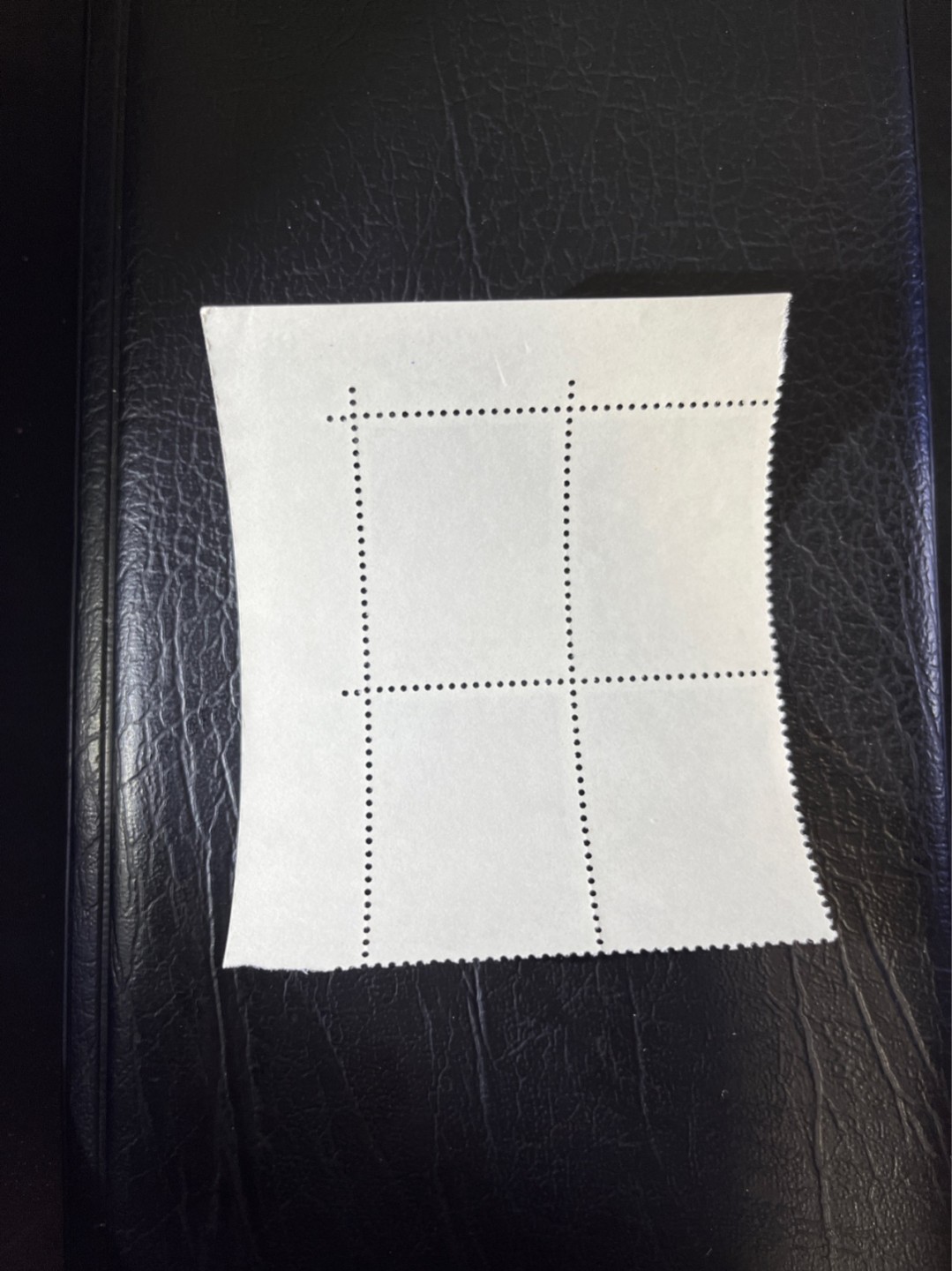 洪涛臻品 精选邮票限时拍卖第五十一期 N48直角边 数字色标 四方连一组  版撕全品无瑕疵，面艳背白，喜欢不要错过，最后一图赵涌近期成交价做参考