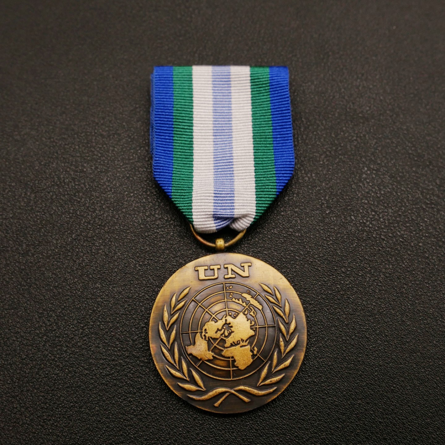 勋章奖章交易所10月15日群拍 联合国1993-2009格鲁吉亚奖章