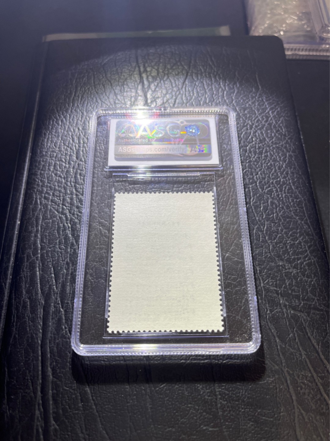 洪涛臻品 精选邮票限时拍卖第五十一期 ★稍后补图★J46 国歌 ASG85分OG 经典热门票，中盒，版撕绝中绝送评，面艳背白，状态一流。最严格时期出分，可以砸壳搏95高分，人气小票✦爱不释手✦超高性价比，目前ASG评级处于初级阶段，注意趁早下手囤精品货，未来一定有意想不到的收获