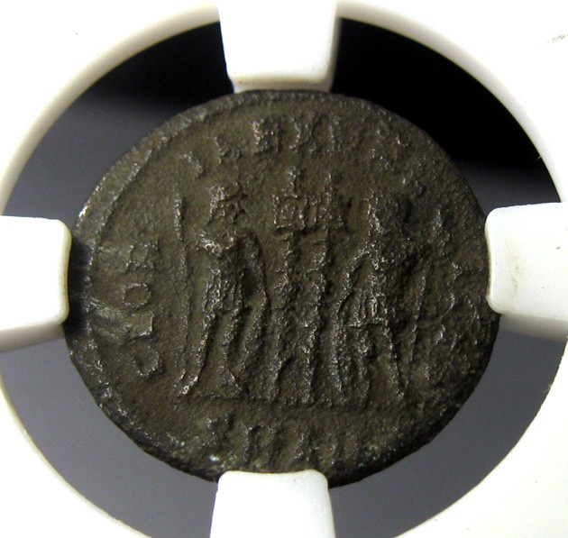 古罗马铜币,君士坦丁二世,AD337-340,AE3铜币,17.5mm,2.6g,自打标签盒子R0836mx