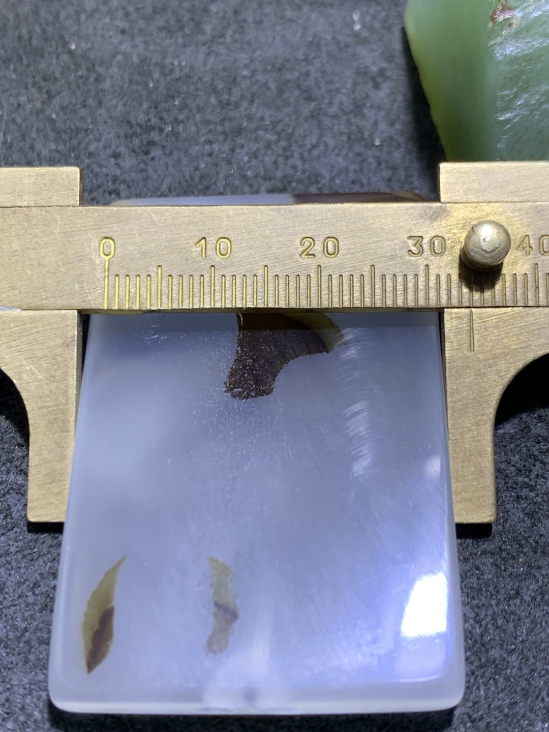 精美高玉化马达加斯加海洋玉髓草花纹牌子一个！