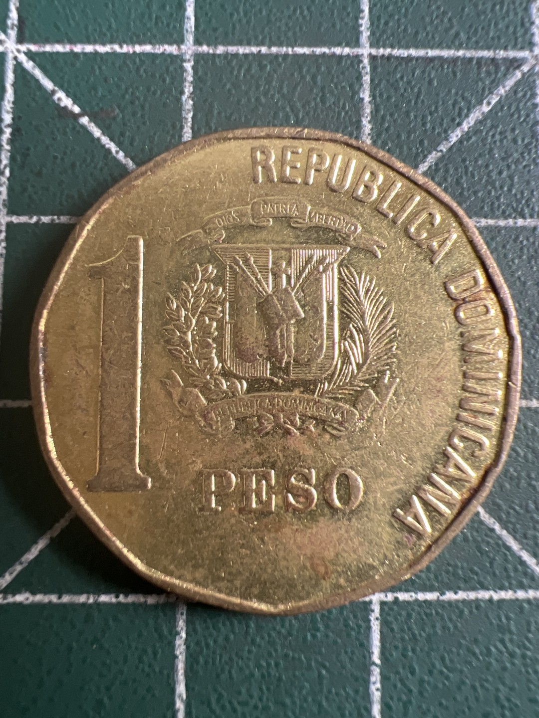 泡泡堂第116期  世界硬币纪念章邮票专场（无押金，无佣金，捡漏，全场20包邮，偏远地区除外） 多米尼加一皮