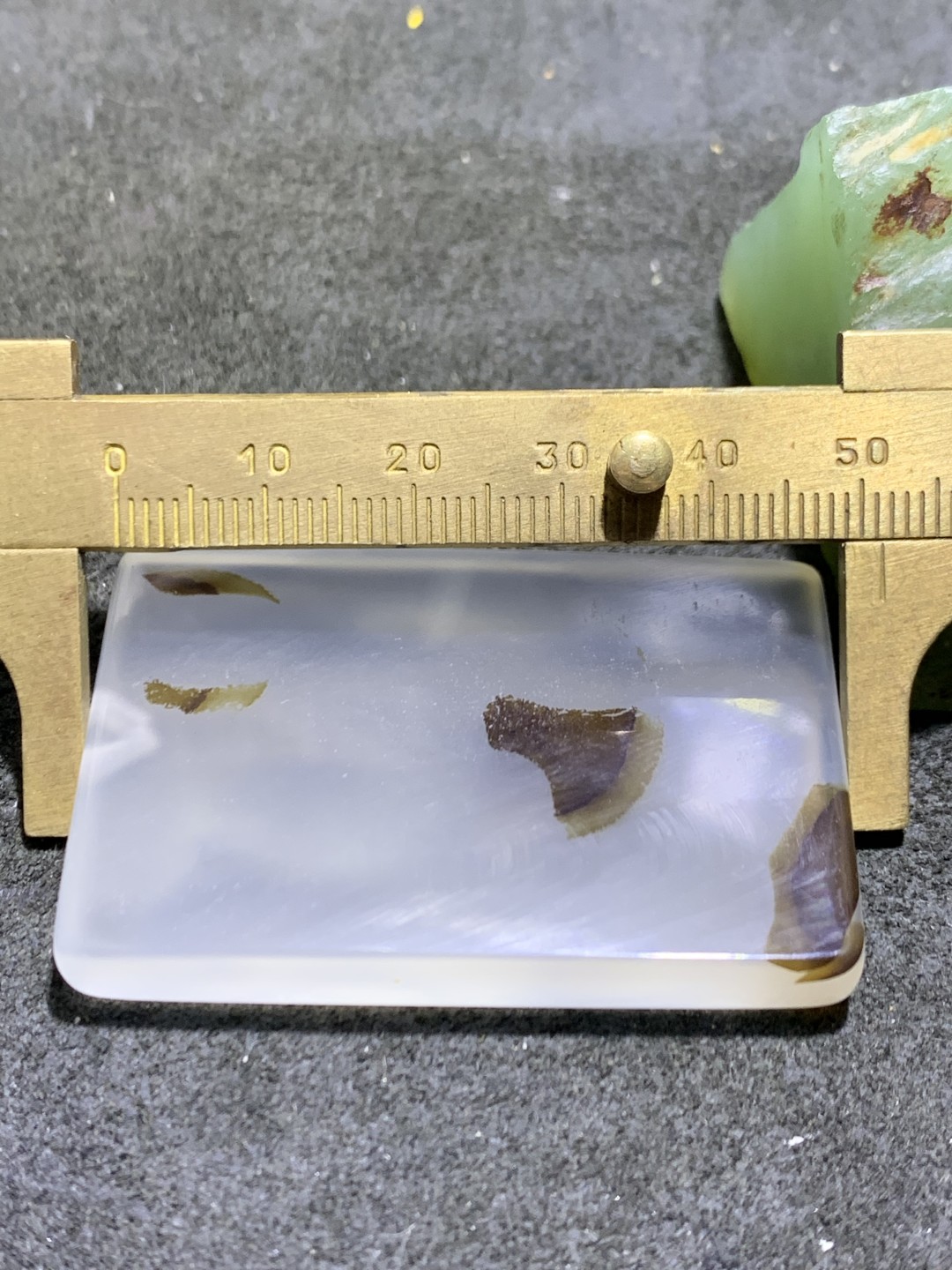 精美高玉化马达加斯加海洋玉髓草花纹牌子一个！