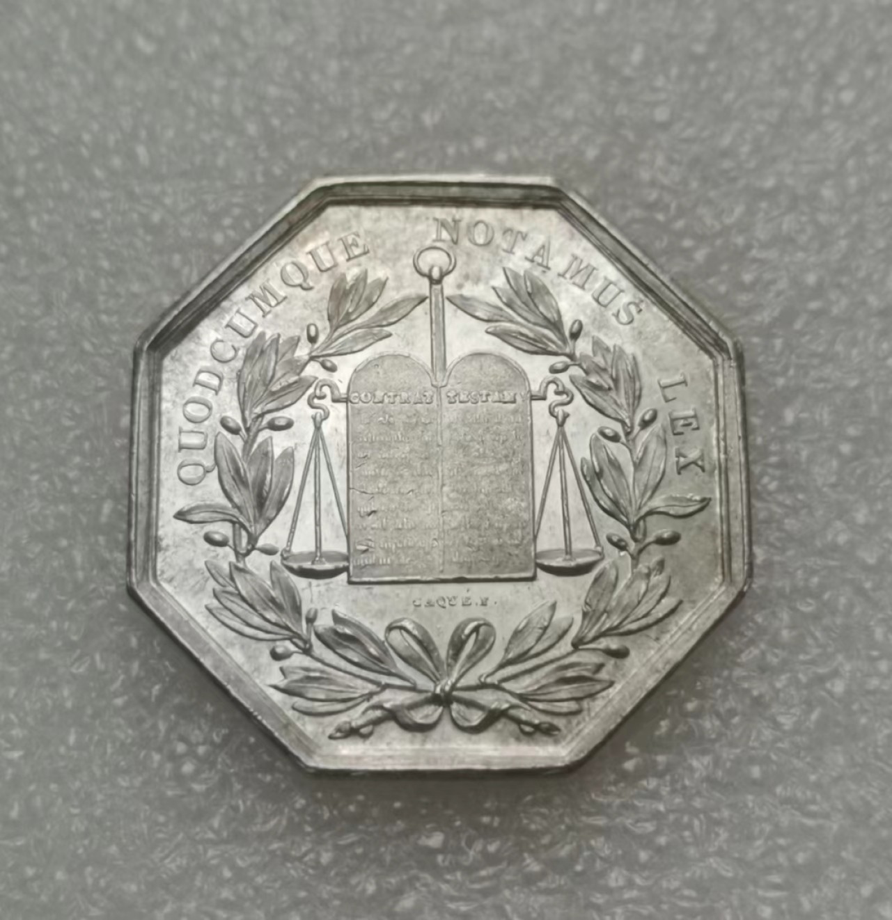 瓶子🏺第61期拍卖会 法国19世纪公证人Jeton银质八角