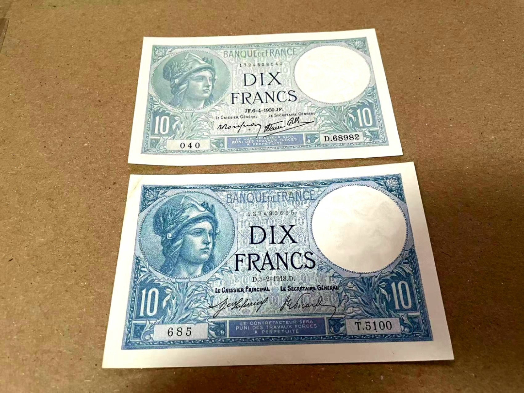 【Blue Auction】✨世界纸币精拍第235期【精】 【一组2张无47 包含初版】法国 1918/1939年10法郎 品相如图