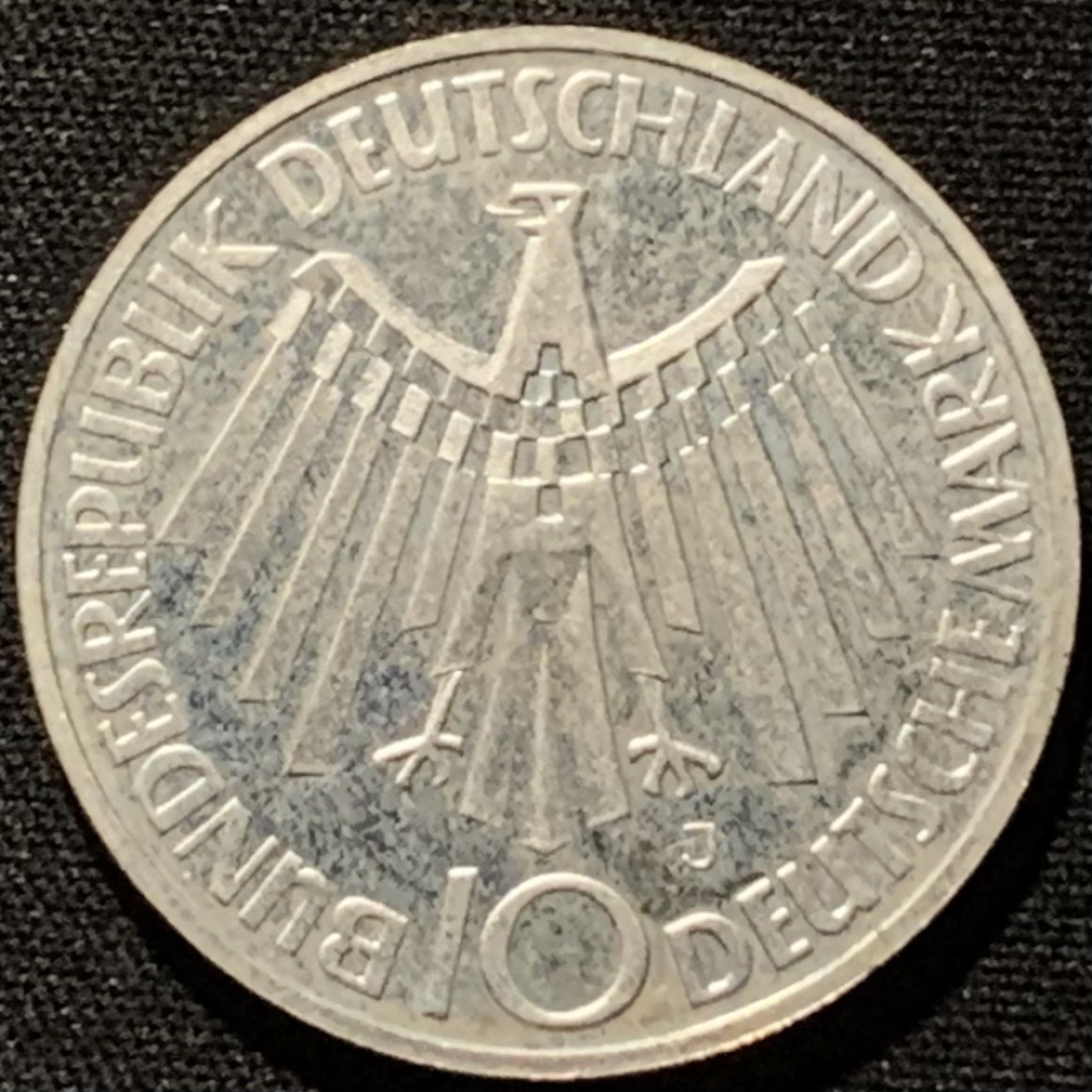 紫瑗钱币——第216期拍卖 联邦德国 1972年 J版 慕尼黑奥运会 会徽 10马克 15.5克 0.625银