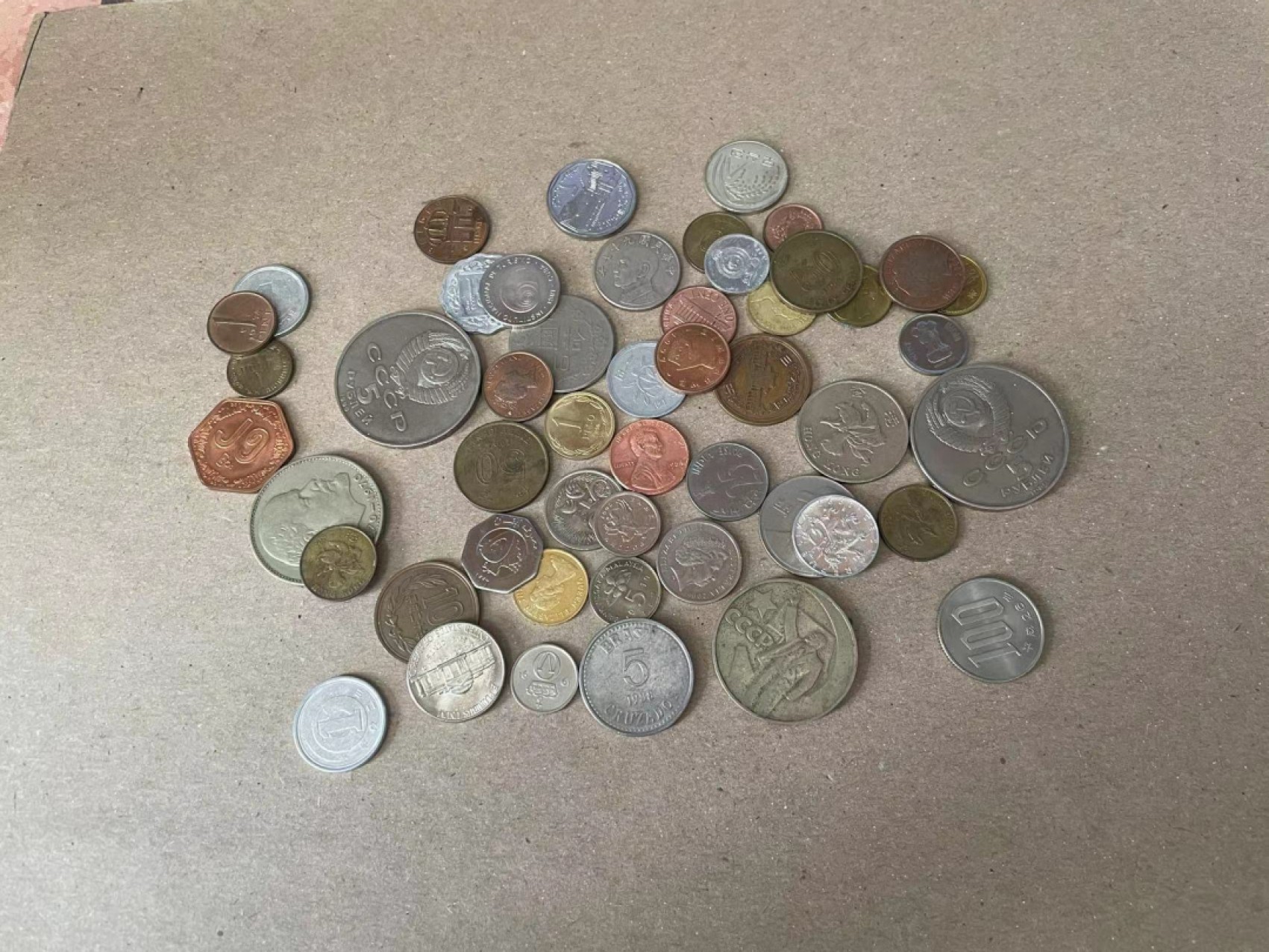 【Blue Auction】✨世界纸币精拍第235期【精】 【盲盒】多国硬币一组 若干枚 品相如图