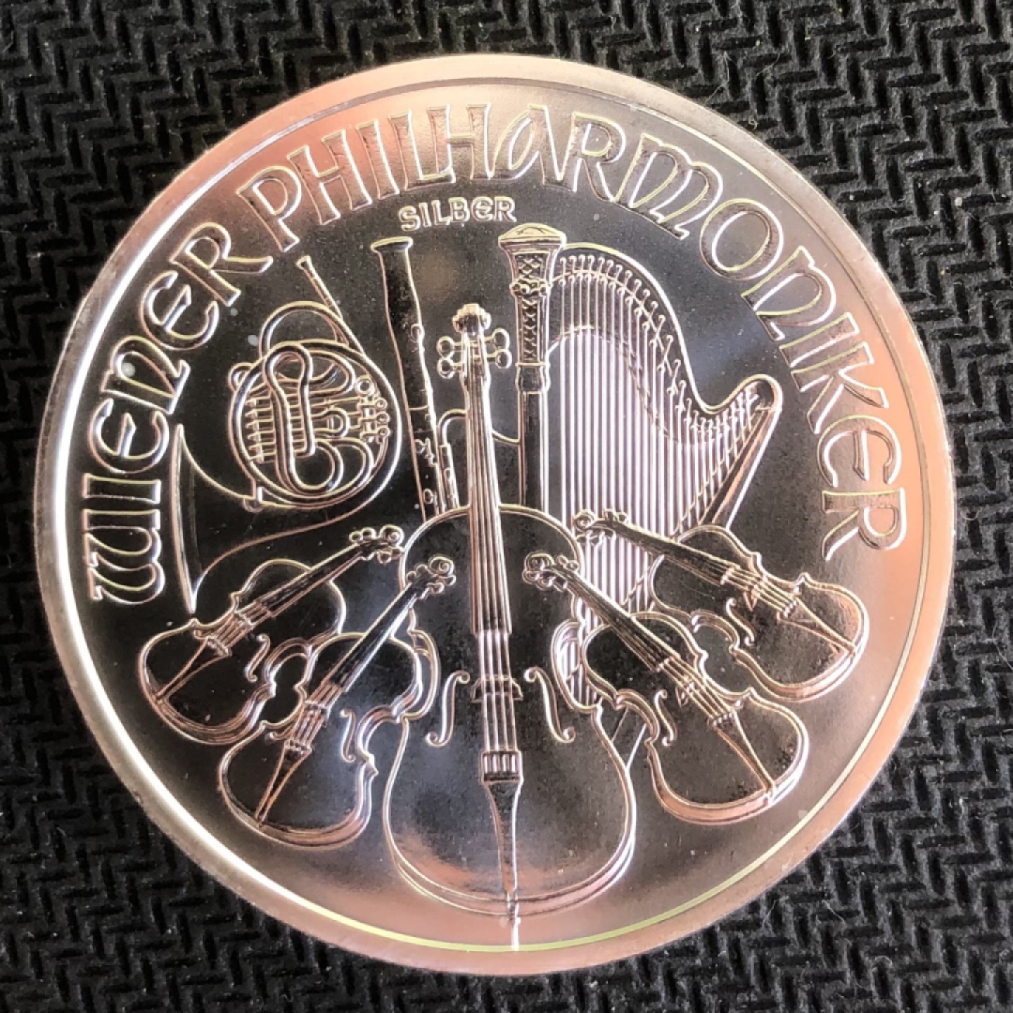 【保诚微拍】第36期  古今中外币章（部分评级）14号晚上七点半自动开拍！！！ 【投资银币】奥地利 2009年 爱乐团 投资银币（1盎司31.1克，99.9%银） 起拍价：175元