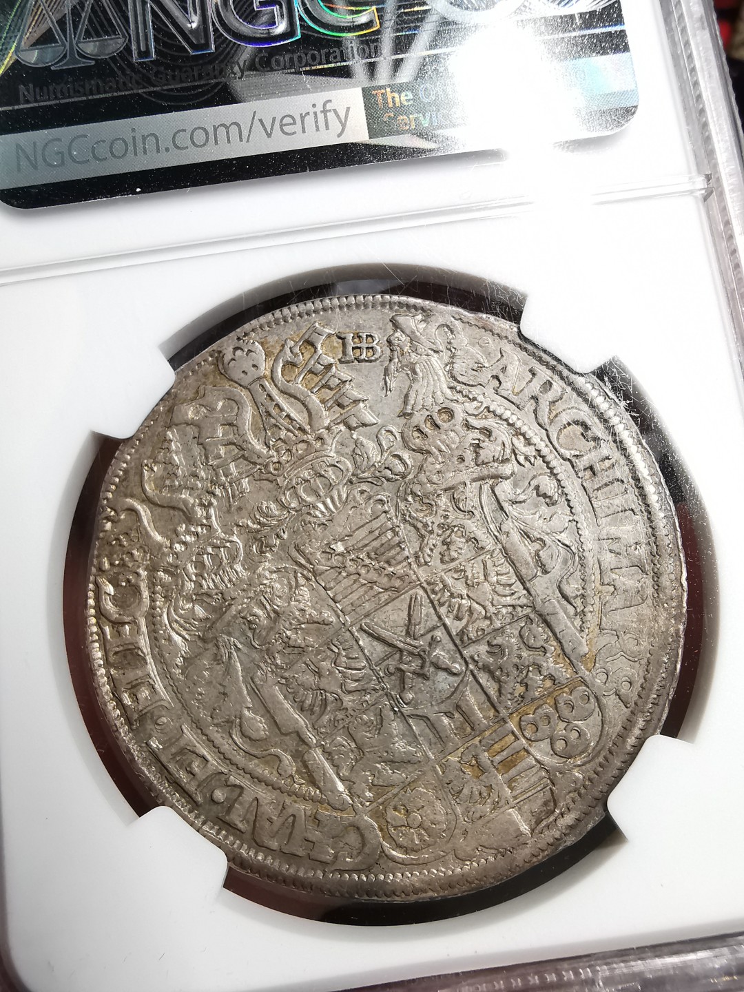 凡希社世界钱币微拍第二百十五期——德奥专场 荐！1568萨克森选侯国奥古斯塔执剑泰勒大银NGC-MS61原味淡彩品质稀见！