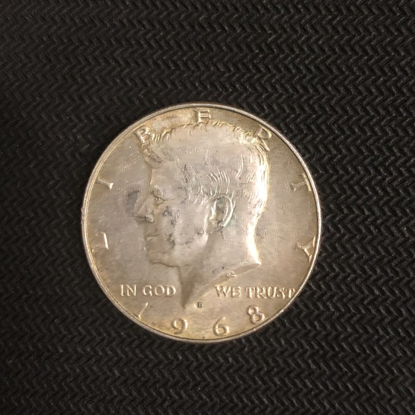 【保诚微拍】第36期  古今中外币章（部分评级）14号晚上七点半自动开拍！！！ 美国 1968年 肯尼迪总统 半美元 银币 (13克，0.4银) 好品！！！