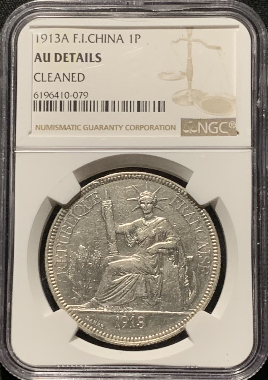 紫瑗钱币——第216期拍卖 法属印度支那 1913年 1皮阿斯特 坐洋 银币 NGC AU Detail