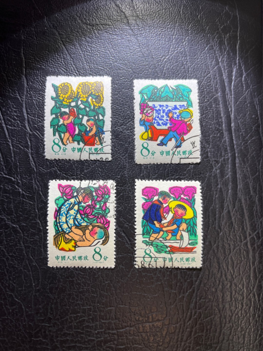 洪涛臻品 精选邮票限时拍卖第五十四期 特18儿童 盖销 全品 (该票纸张很薄易折,个别有很难避免的轻微软折,会处理的分分钟搞定)