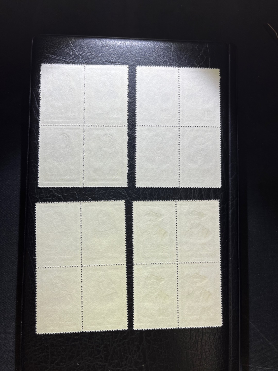 洪涛臻品 精选邮票限时拍卖第五十六期 纪25古代文学家 新票 四方连新全 版撕全品. 一枚极轻微纸张小瑕疵 不影响品相见图,注意捡漏,适合收藏