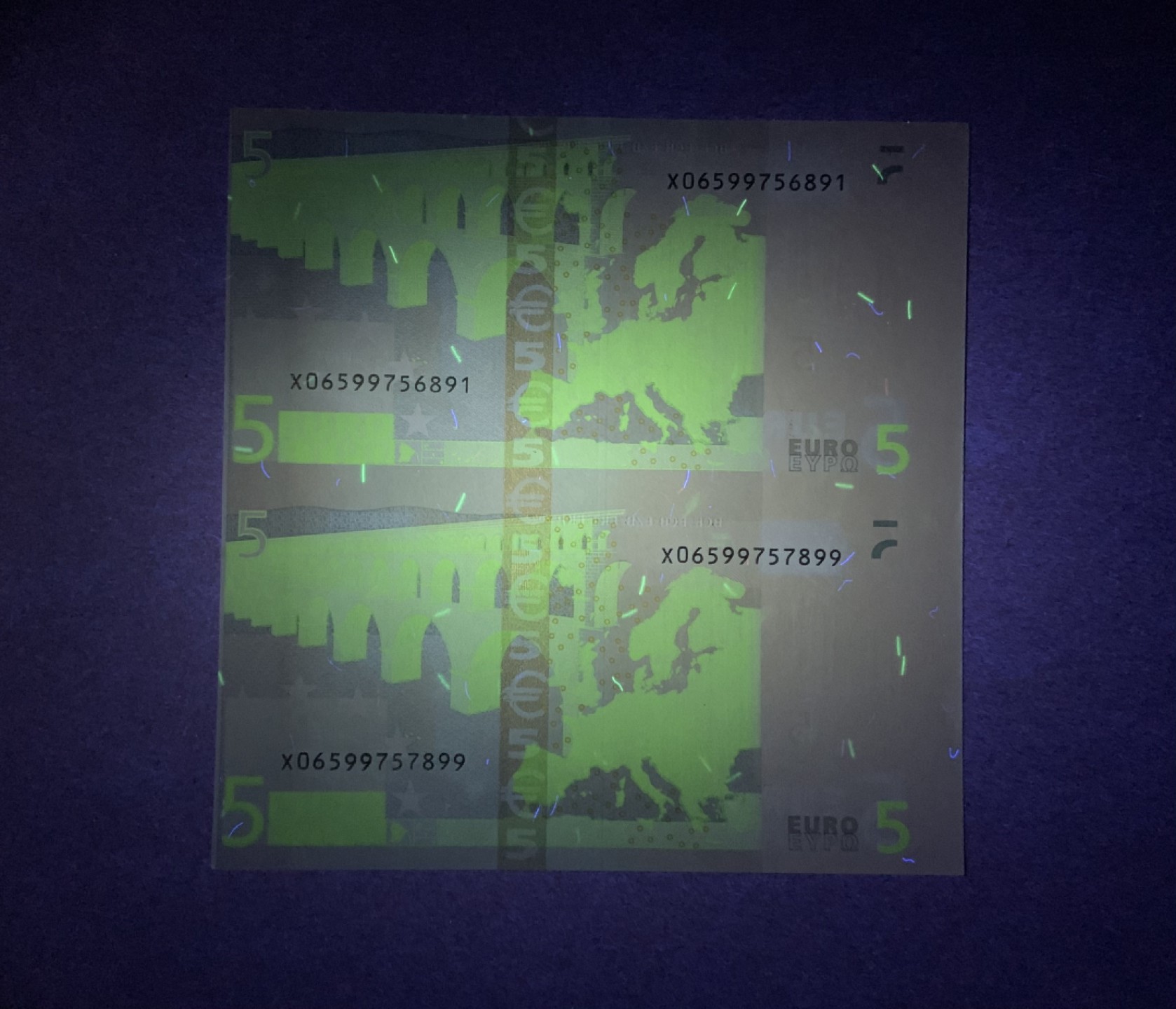 收藏联盟Quantum Auction 第199期拍卖  欧盟/德国2002年5欧元2连体 品相全新UNC 稀少第一签