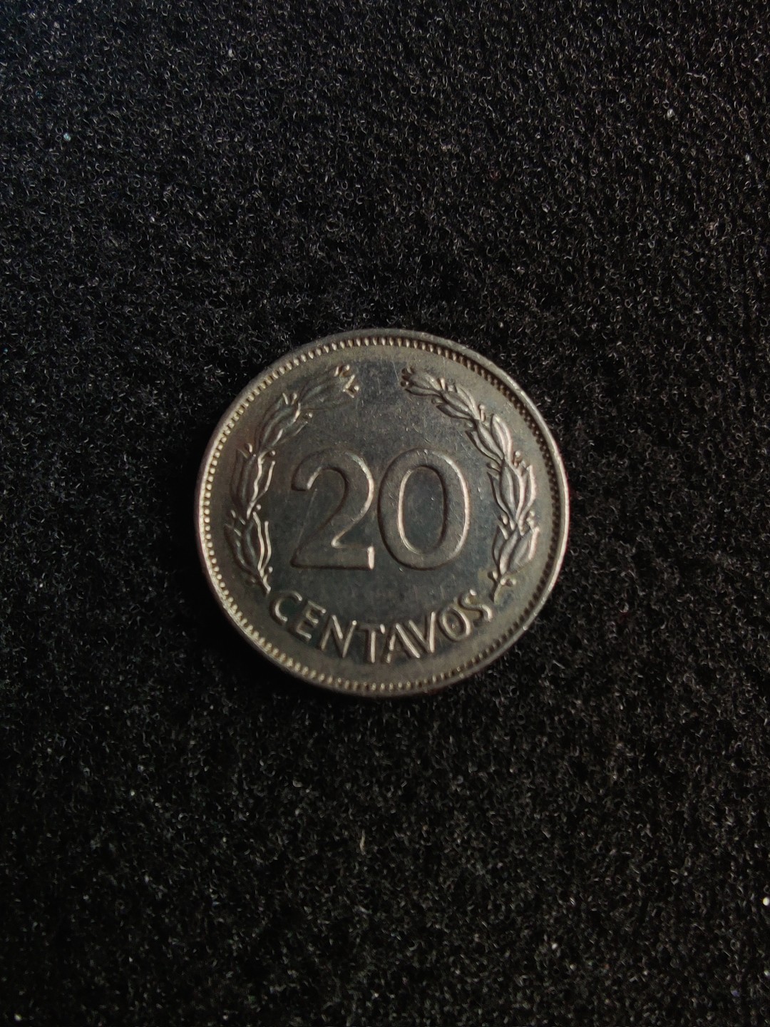 ♥一只鱼（世界钱币第五期） 厄瓜多尔20分