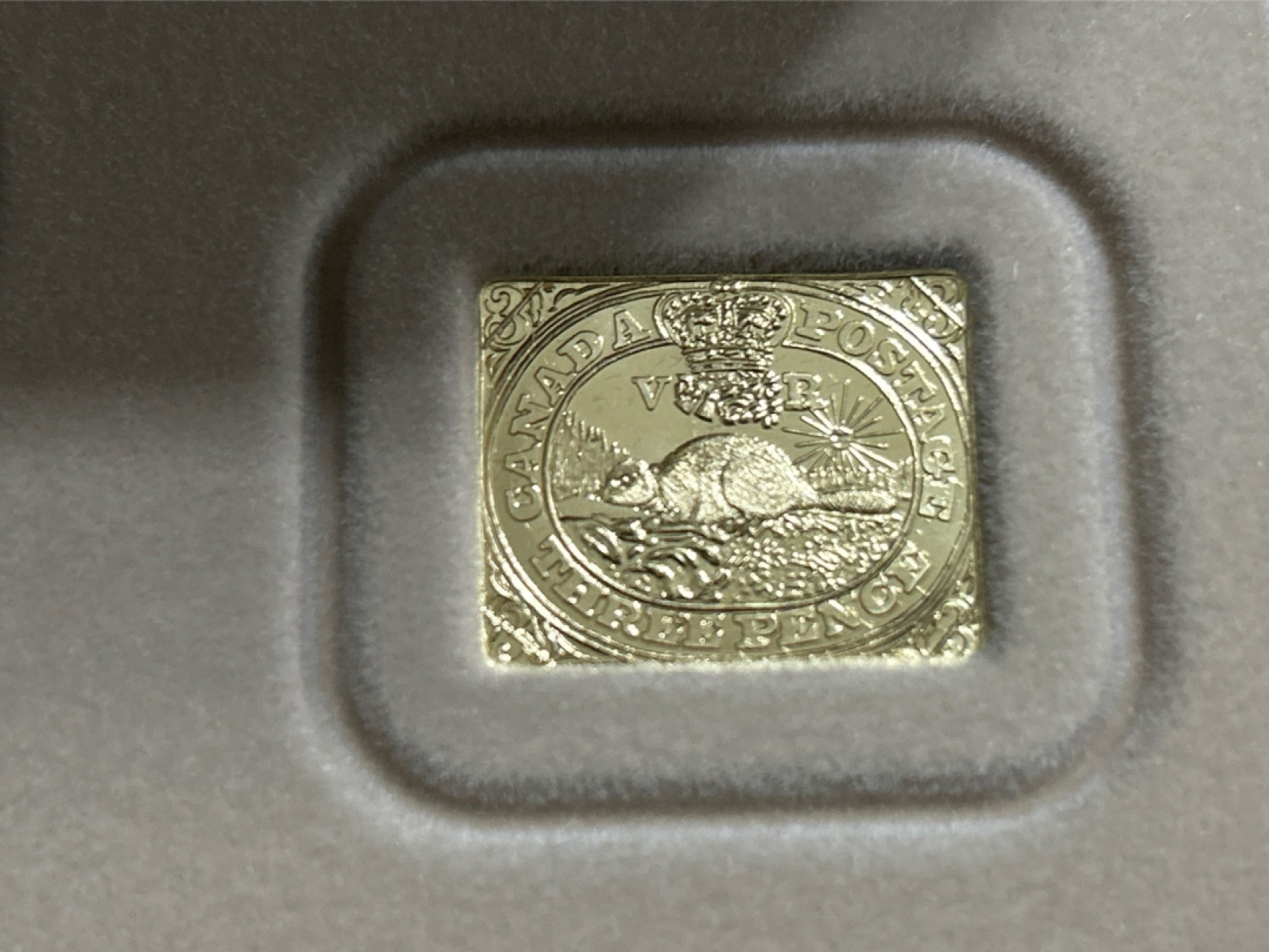 收藏联盟Quantum Auction 第201期拍卖 硬币场 加拿大邮票发行150周年 纪念邮票和镀金银币礼盒装祯