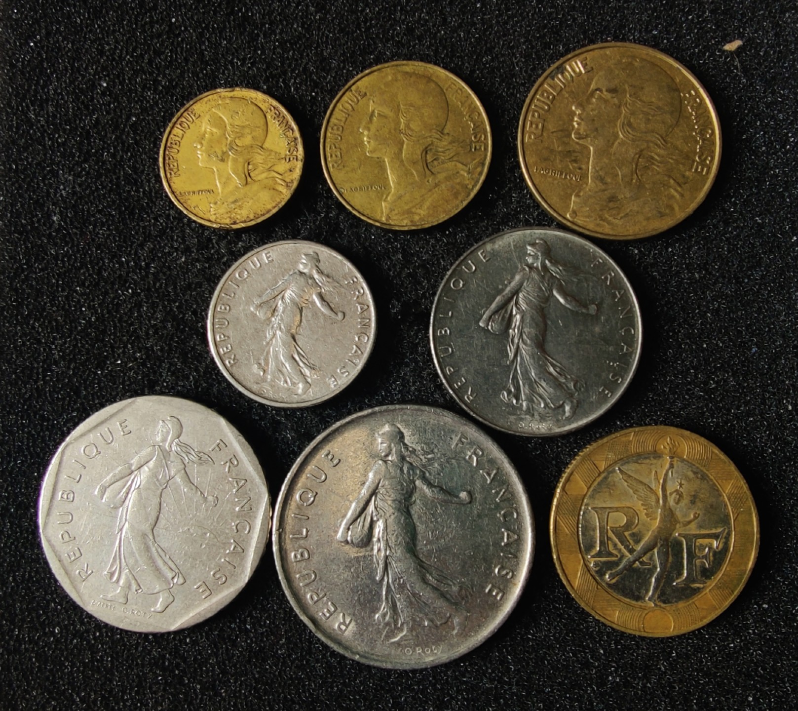 ♥一只鱼（世界钱币第五期） 法国套币