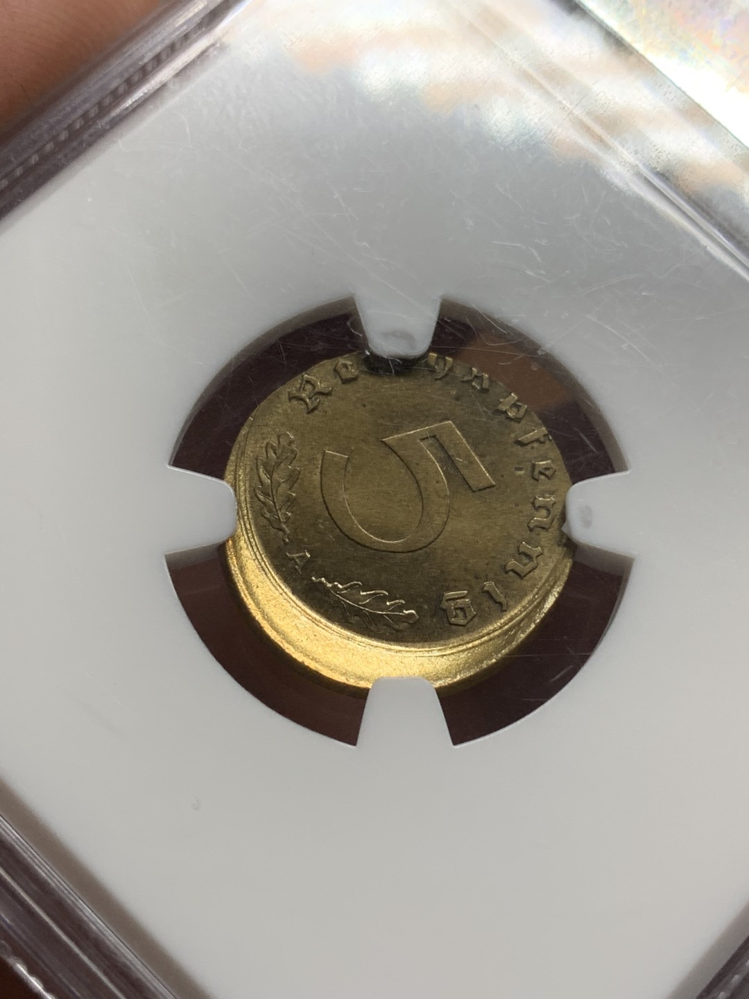 《竞宝斋》第106场-周日，周一 2场连拍（全场包邮） NGC-MS63 MINT ERROR 德国 1938年 第三帝国5芬尼偏打错币 唯一冠军分 2020.9.6同分成交价¥2,387.36