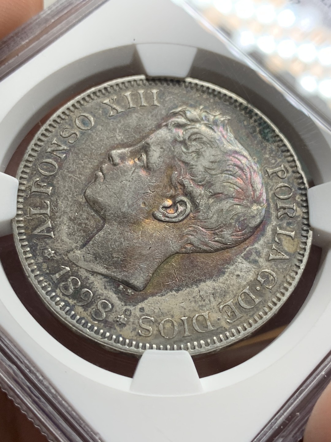 《竞宝斋》第106场-周日，周一 2场连拍（全场包邮） NGC-XFD 西班牙 1898年 阿方索十三世 5比塞塔 银币 酱彩包浆