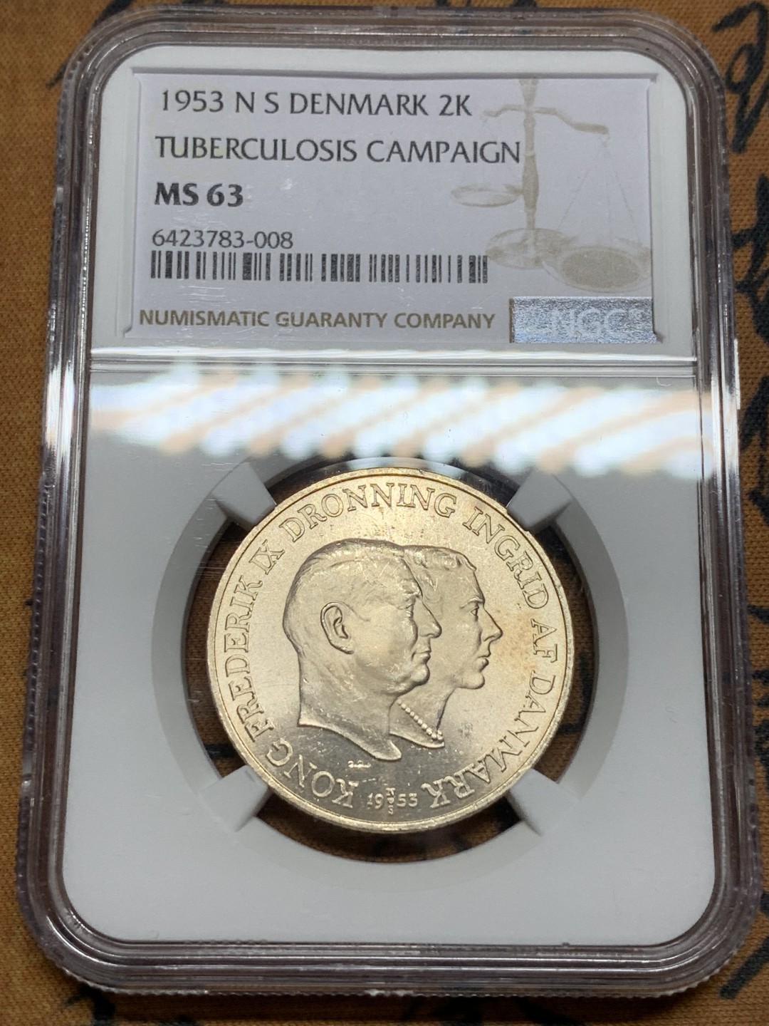 《竞宝斋》第106场-周日，周一 2场连拍（全场包邮） NGC-MS63 丹麦1953年 双人头2克朗银币 有PL的效果