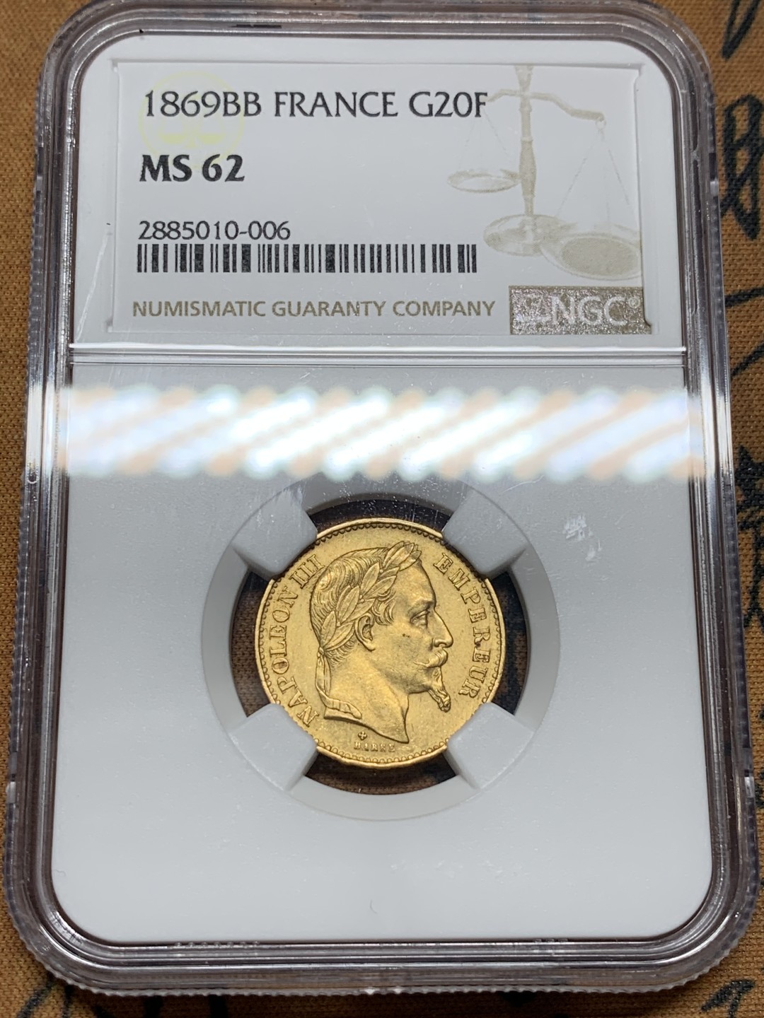 《竞宝斋》第106场-周日，周一 2场连拍（全场包邮） NGC-MS62 1869BB法国拿三桂冠版20法郎金币，细节清晰，好品难得