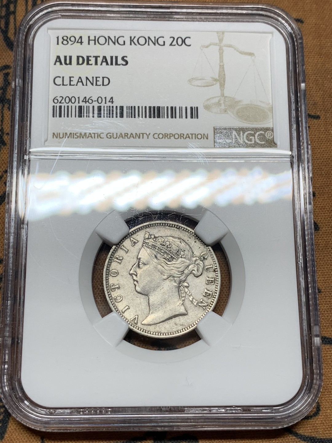 《竞宝斋》第106场-周日，周一 2场连拍（全场包邮） NGC-AUD 香港1894年 贰毫 银币 细节很不错