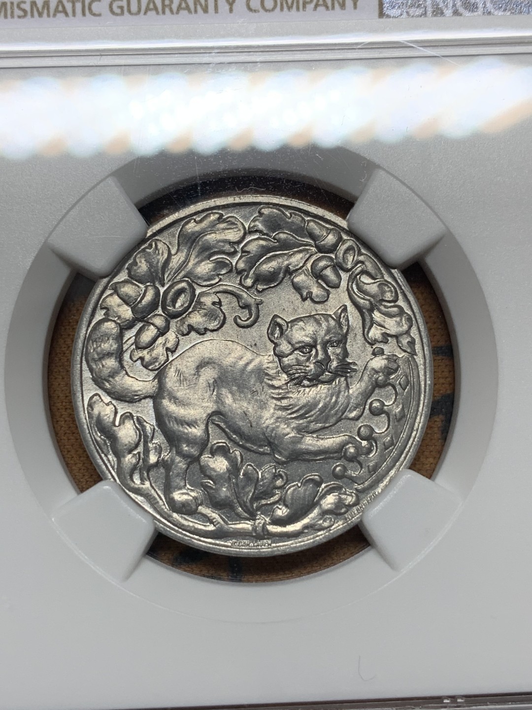 《竞宝斋》第106场-周日，周一 2场连拍（全场包邮） NGC MS66冠军！ 德紧珍藏级尖货 1921年塔勒2马克大猫大铝币，绝美设计传世精品，难得的珍藏良机！