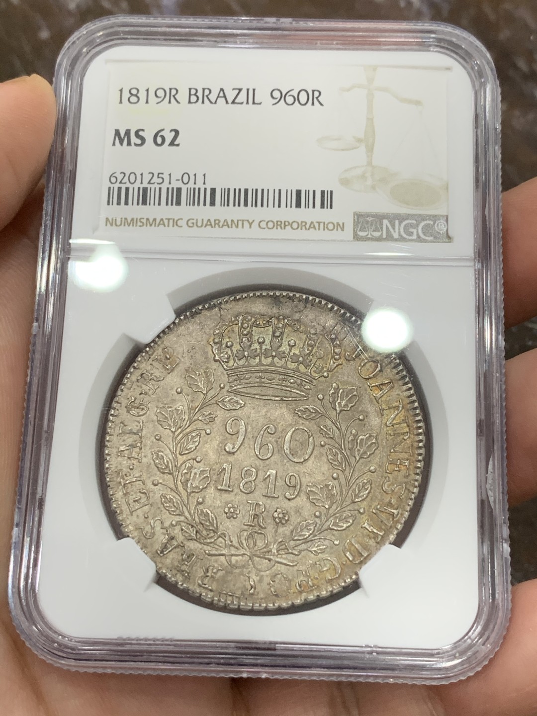 《竞宝斋》第106场-周日，周一 2场连拍（全场包邮） NGC-MS62 1819R葡属巴西地球960里斯大银 金色淡彩！暴涨品种 这种味道的少了