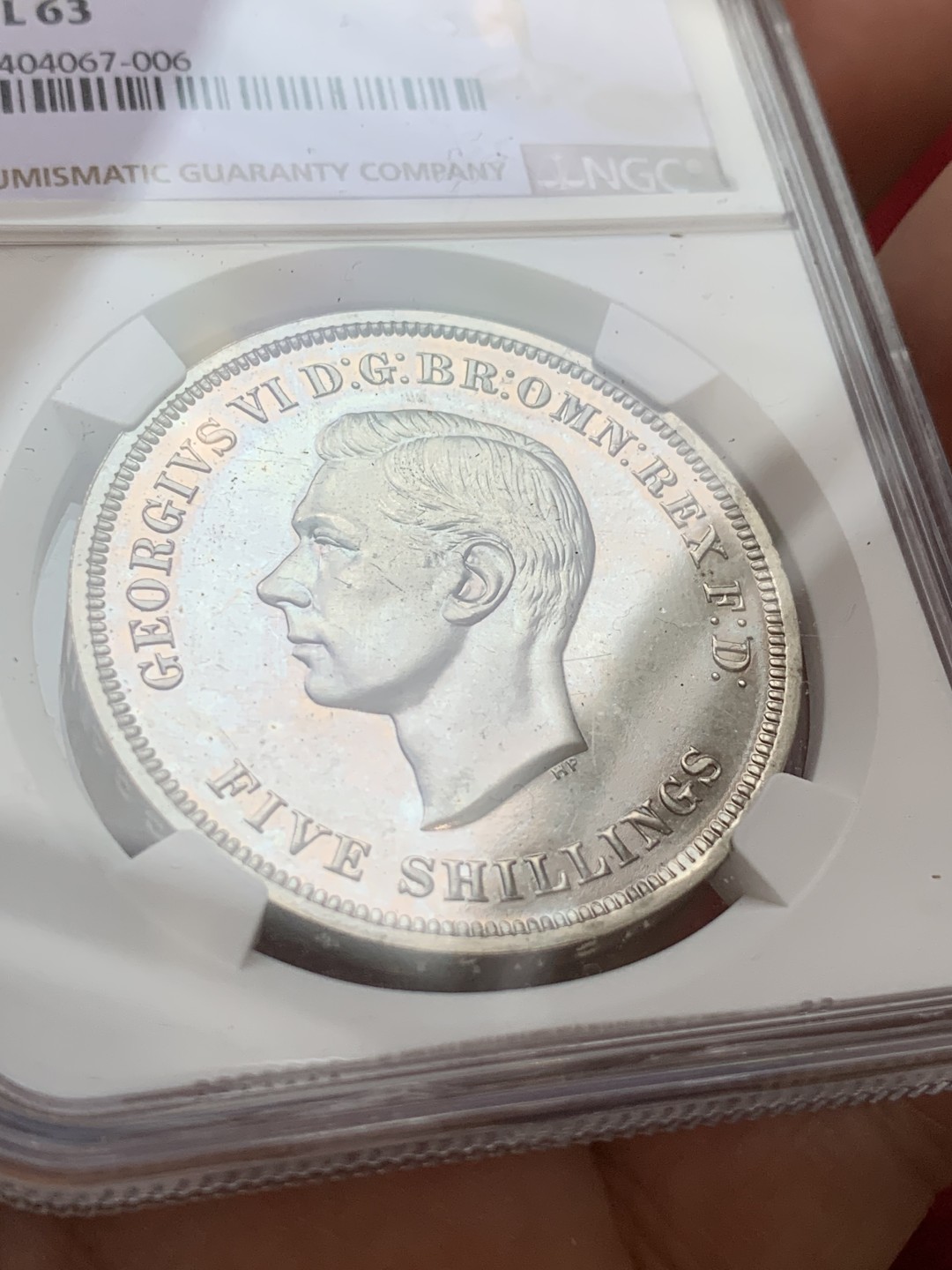 《竞宝斋》第106场-周日，周一 2场连拍（全场包邮） NGC-PL63 英国1951年镍马剑克朗，英国唯一的镍制马剑克朗，带原盒证书一起，很有纪念意义