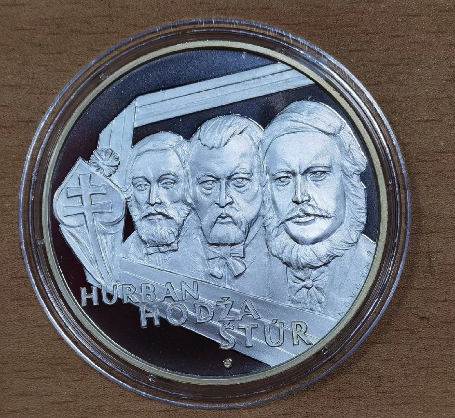 北京马甸外国币专卖微拍第八十七期，外国金银币专场，陆续上新，欢迎关注 斯洛伐克大银章，重50克