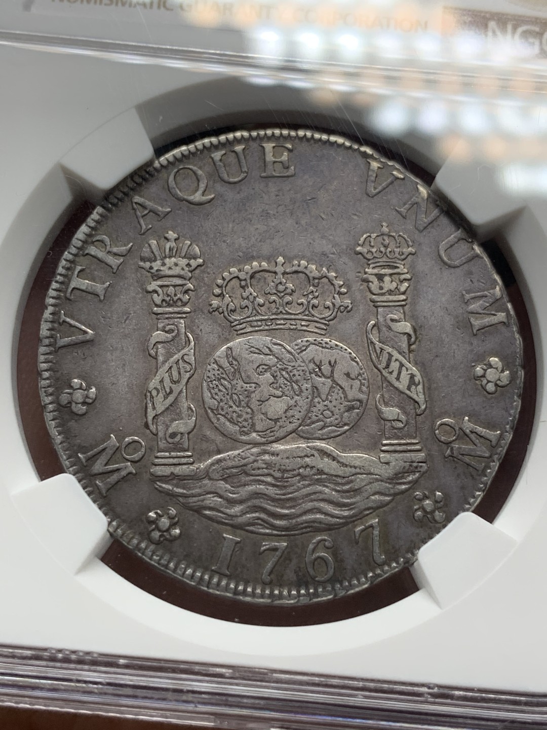 《竞宝斋》第106场-周日，周一 2场连拍（全场包邮） NGC XF45 墨西哥 1767年 地球双柱银币 最美的状态 留在了最后  双面深打 包浆醇厚 不可错过