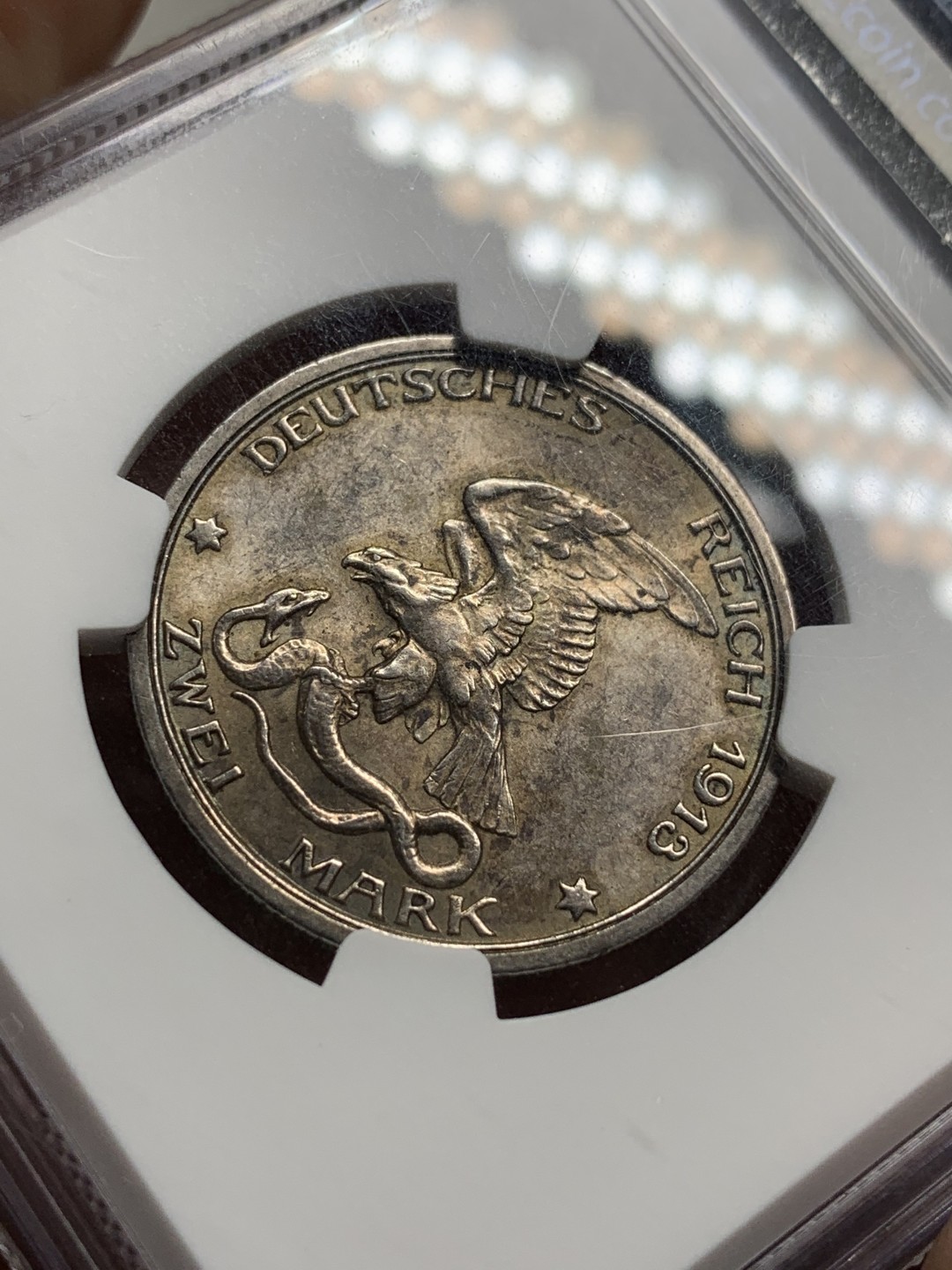 《竞宝斋》第106场-周日，周一 2场连拍（全场包邮） NGC-MS61 德国1913A 战胜拿破仑纪念2马克银币 双面黑金包浆 原光马克配上黑包浆状态优秀少见