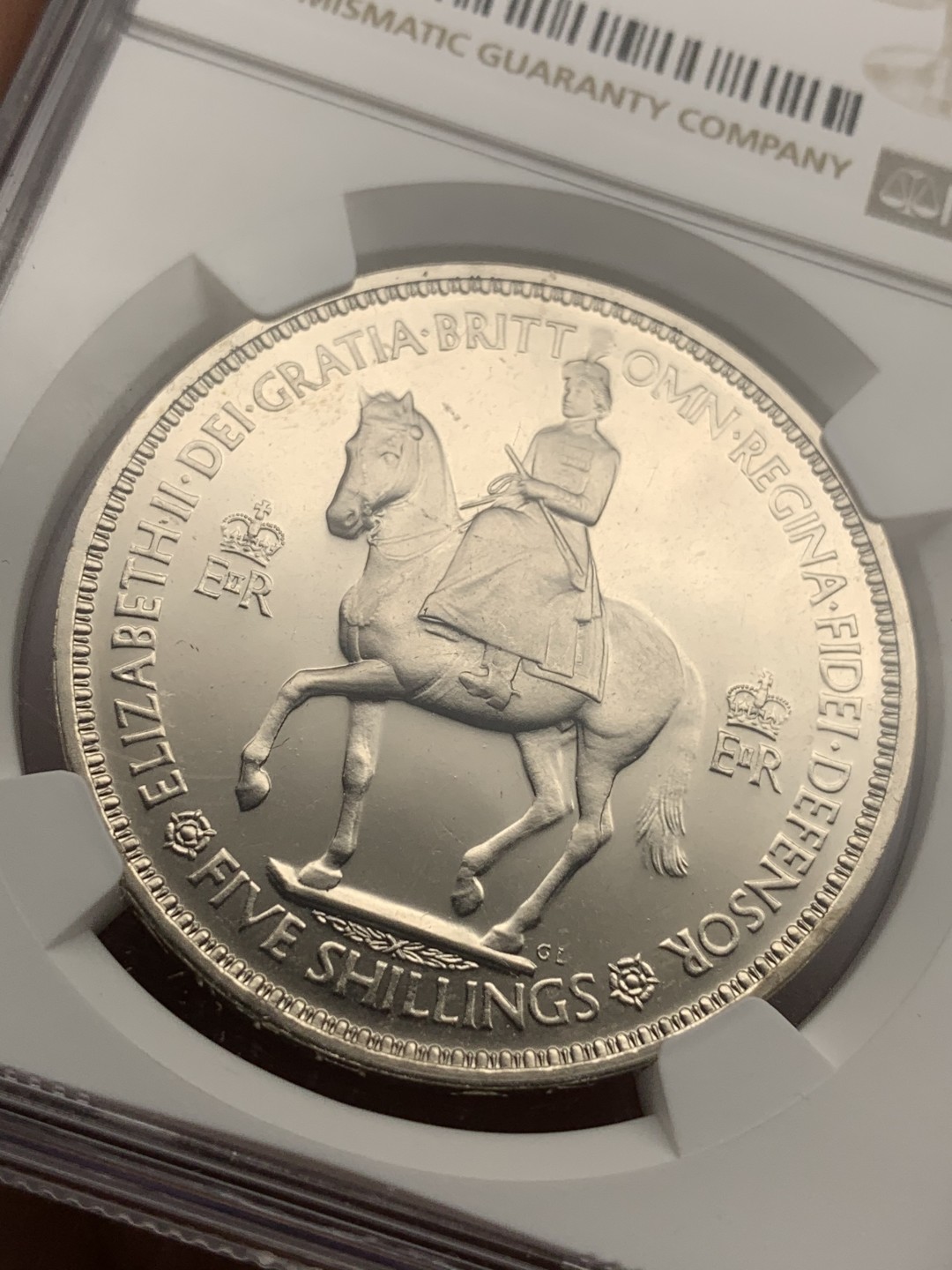 《竞宝斋》第106场-周日，周一 2场连拍（全场包邮） NGC PF65 CAMEO  英国 1953 伊利沙白二世 登基克朗 自从女王过世 价格已经飞天