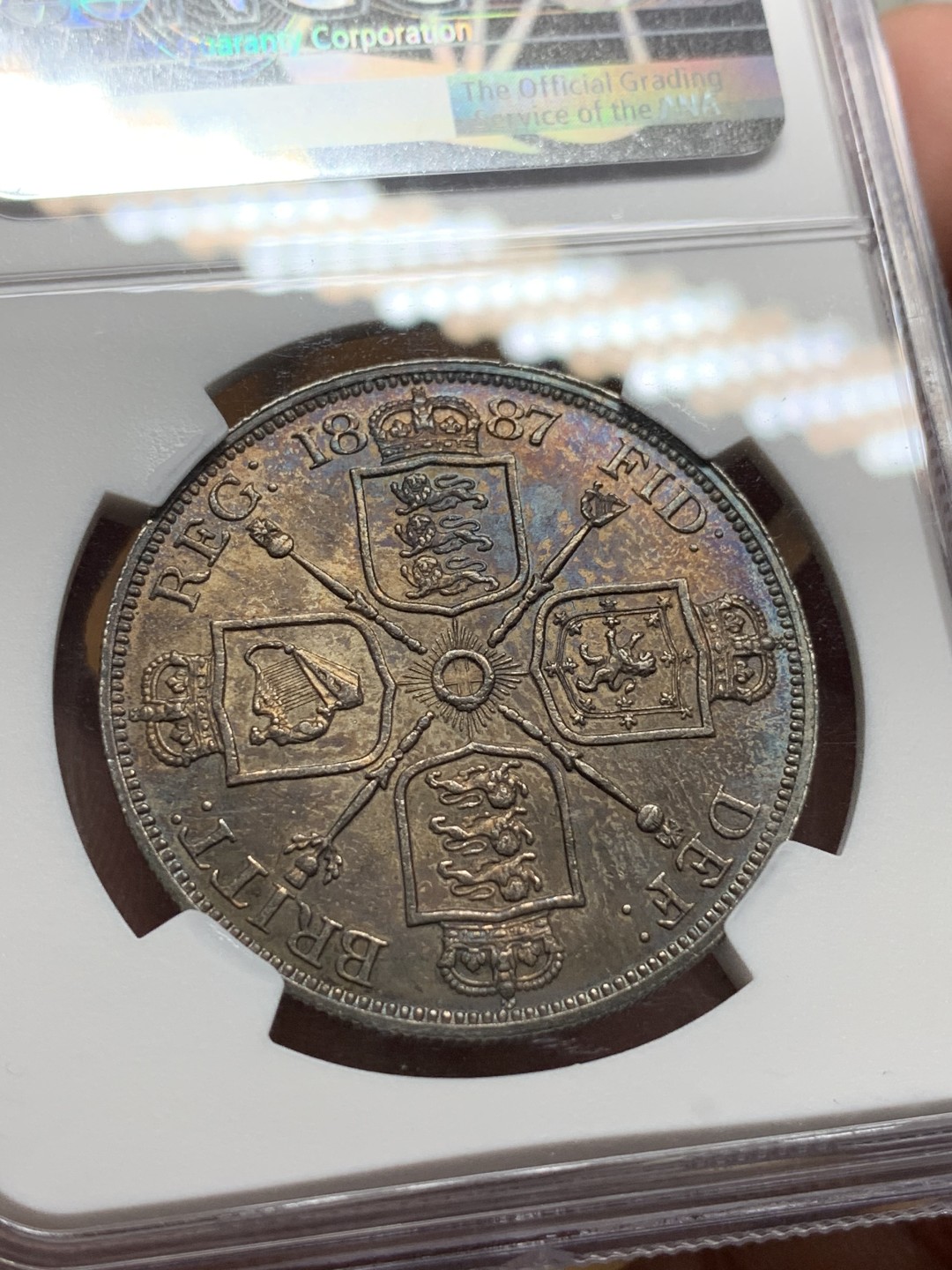 《竞宝斋》第106场-周日，周一 2场连拍（全场包邮） NGC MS61 英国1887年维多利亚高冠4先令双弗洛林银币原光五彩，罗马体