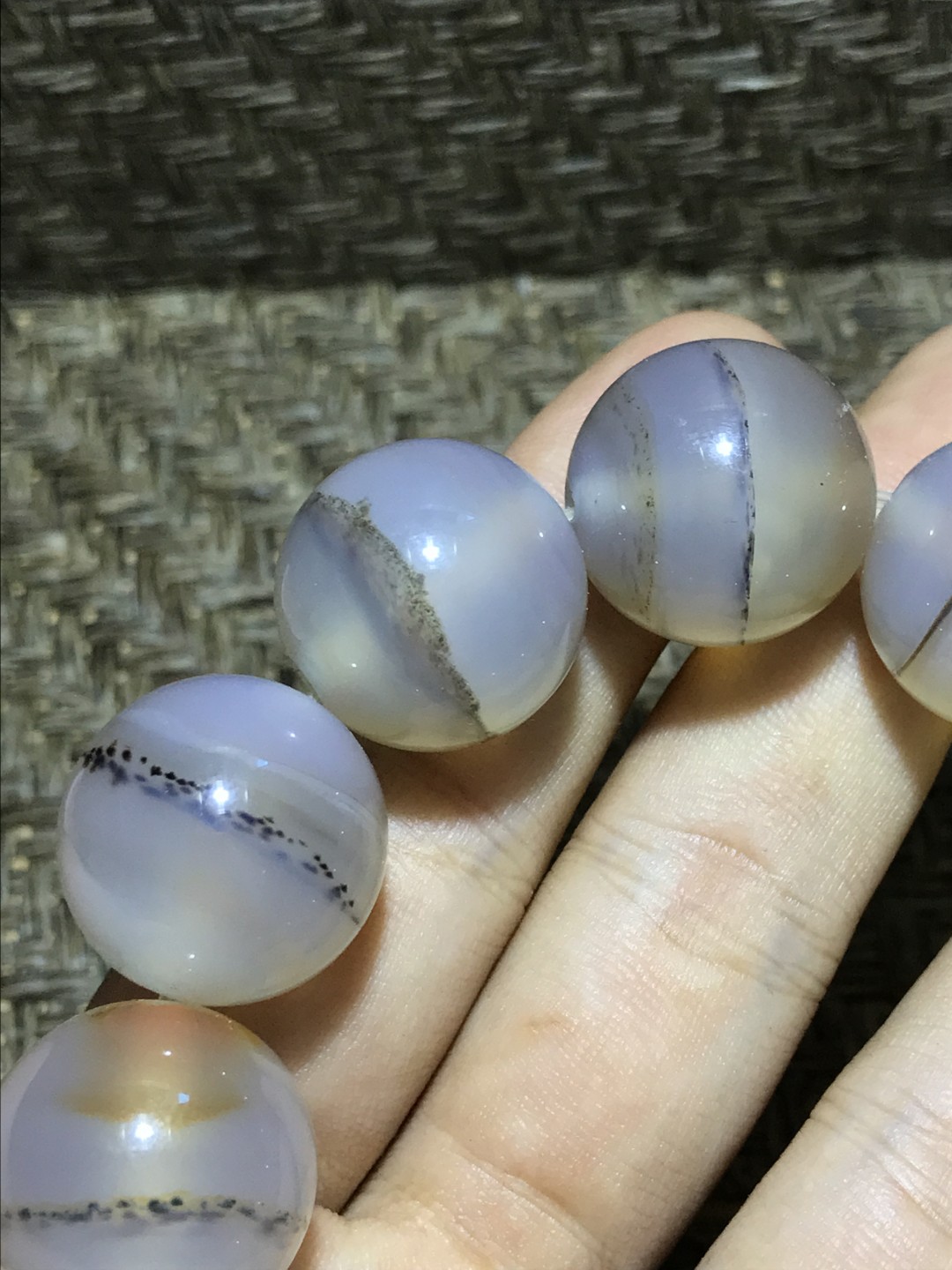 天然精美罕见毕业级冰种一线海洋玉髓手串一条，