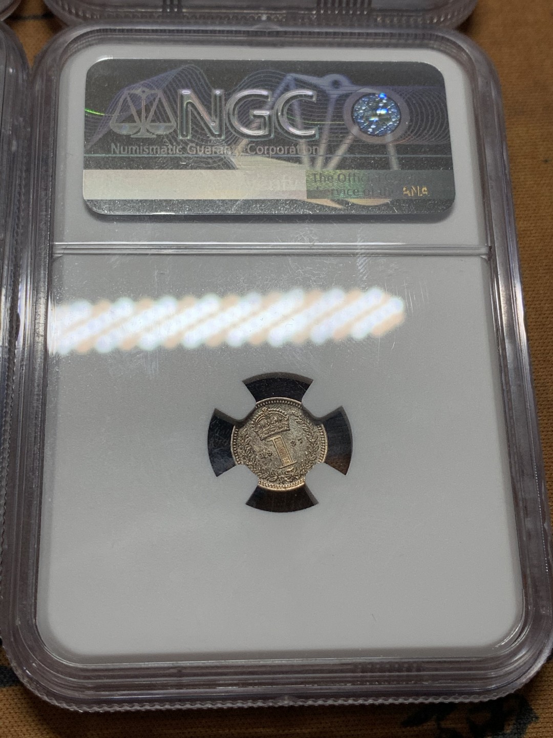 《竞宝斋》第106场-周日，周一 2场连拍（全场包邮） NGC PF63-64 1937年 英国 乔治六世 首年 原味五彩濯足银币 一套