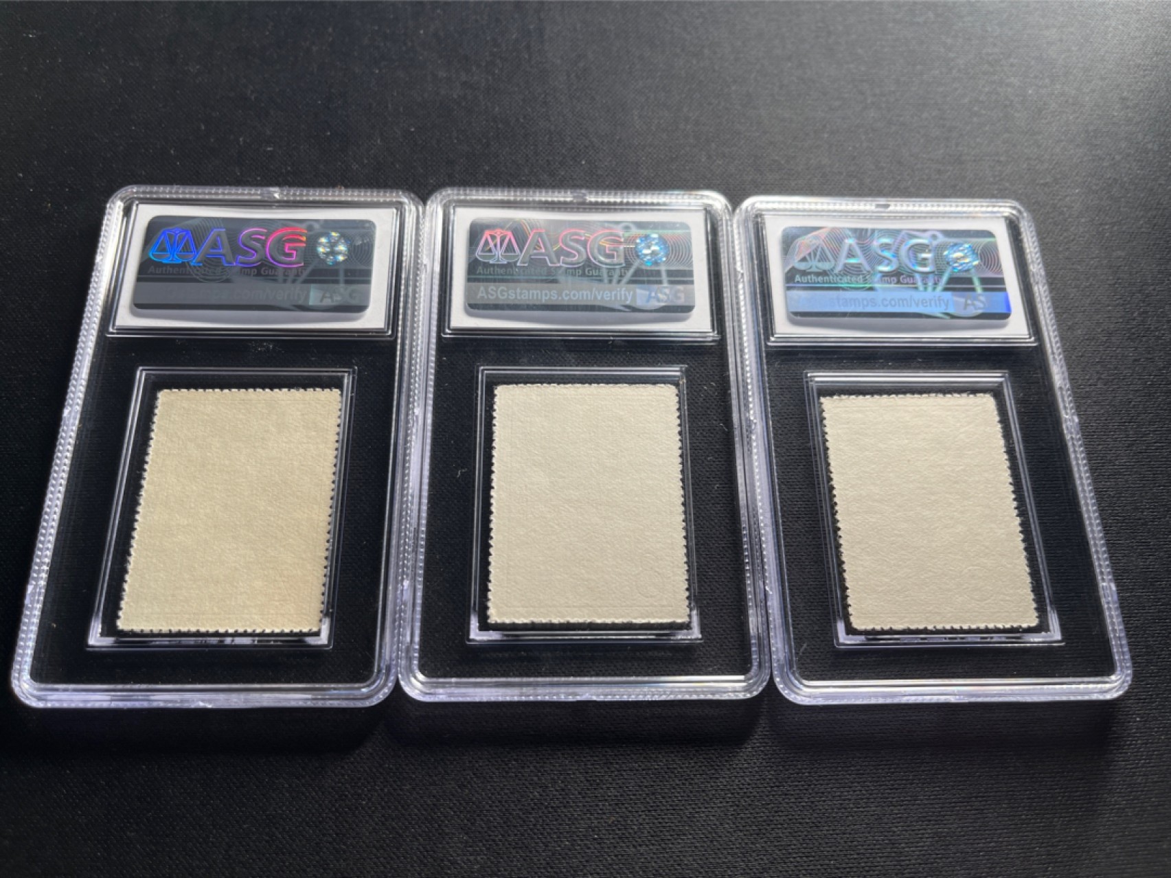 洪涛臻品 精选邮票限时拍卖第五十五期 纪50关汉卿新全  ASG85分OP 105最严格时期出分，一次性出分，严评85是最高性价比的货，砸壳有机会搏90 95高分，非常受欢迎的一套票，其他群都开始疯抢了，注意捡漏价补仓精品