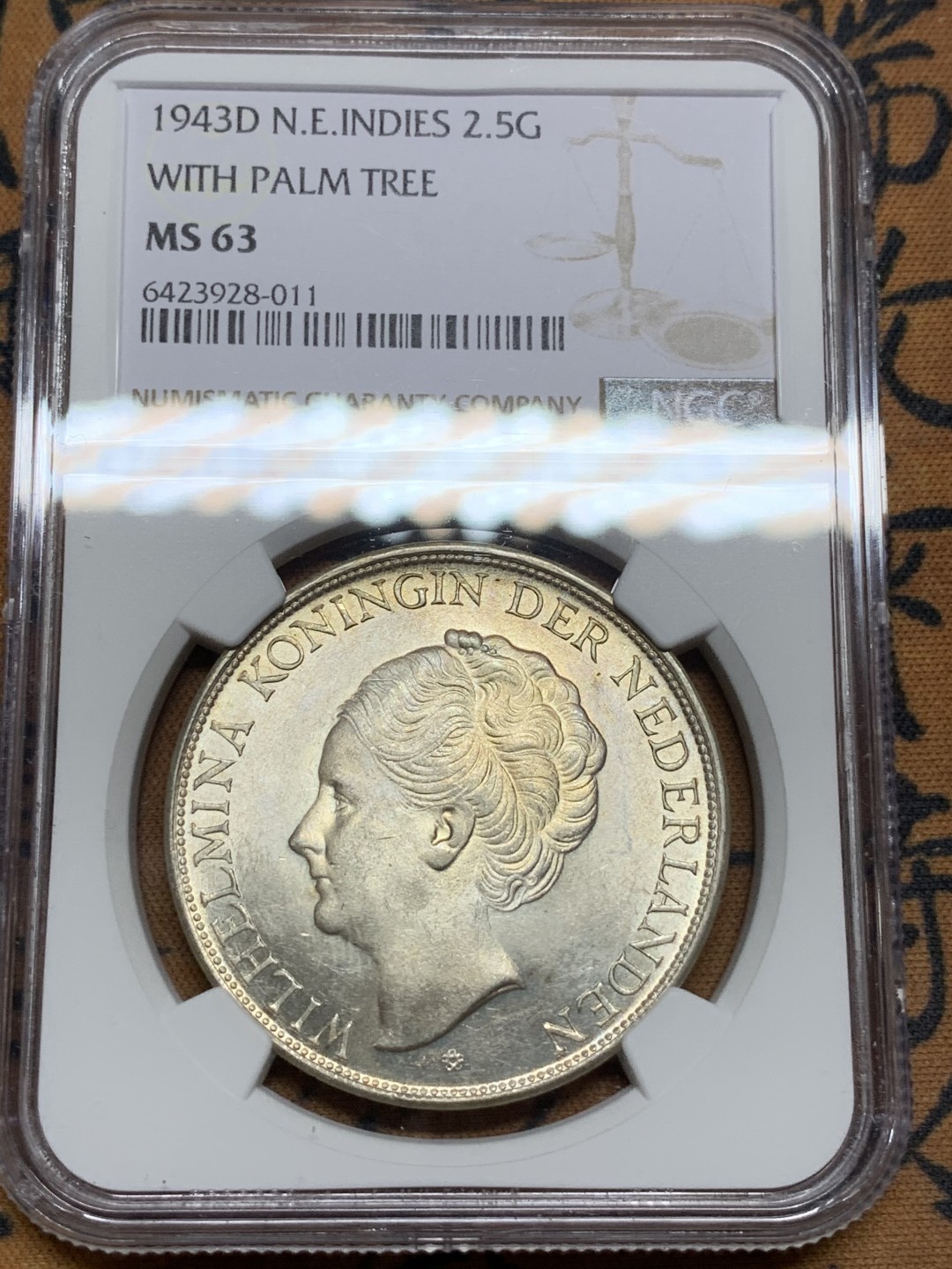 《竞宝斋》第106场-周日，周一 2场连拍（全场包邮） NGC-MS63 荷属印度1943年 威廉米娜女王2.5盾大银币 殖民地的币都涨的凶