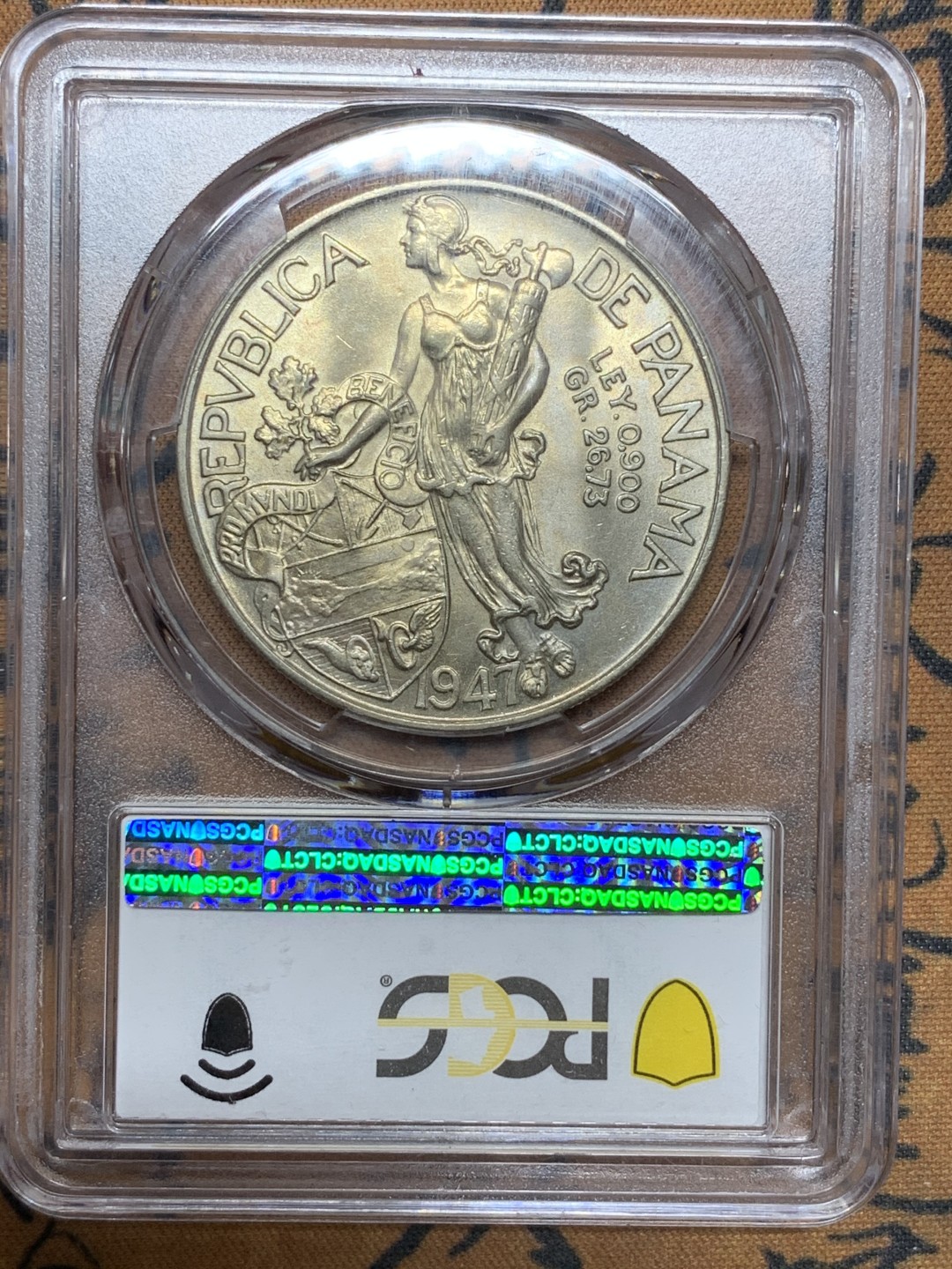 《竞宝斋》第106场-周日，周一 2场连拍（全场包邮） PCGS-MS65 巴拿马 1947年 1巴波亚武士、胜利女神银币 镜面地板 状态极好